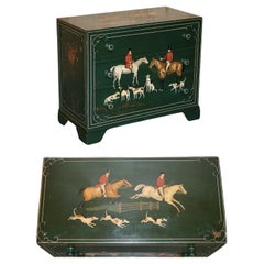 LOVELY ANTiQUE CHEST OF DRAWERS PAINTES EN GREEN DEPICTING HORSE & RIDER CIRCA 1900