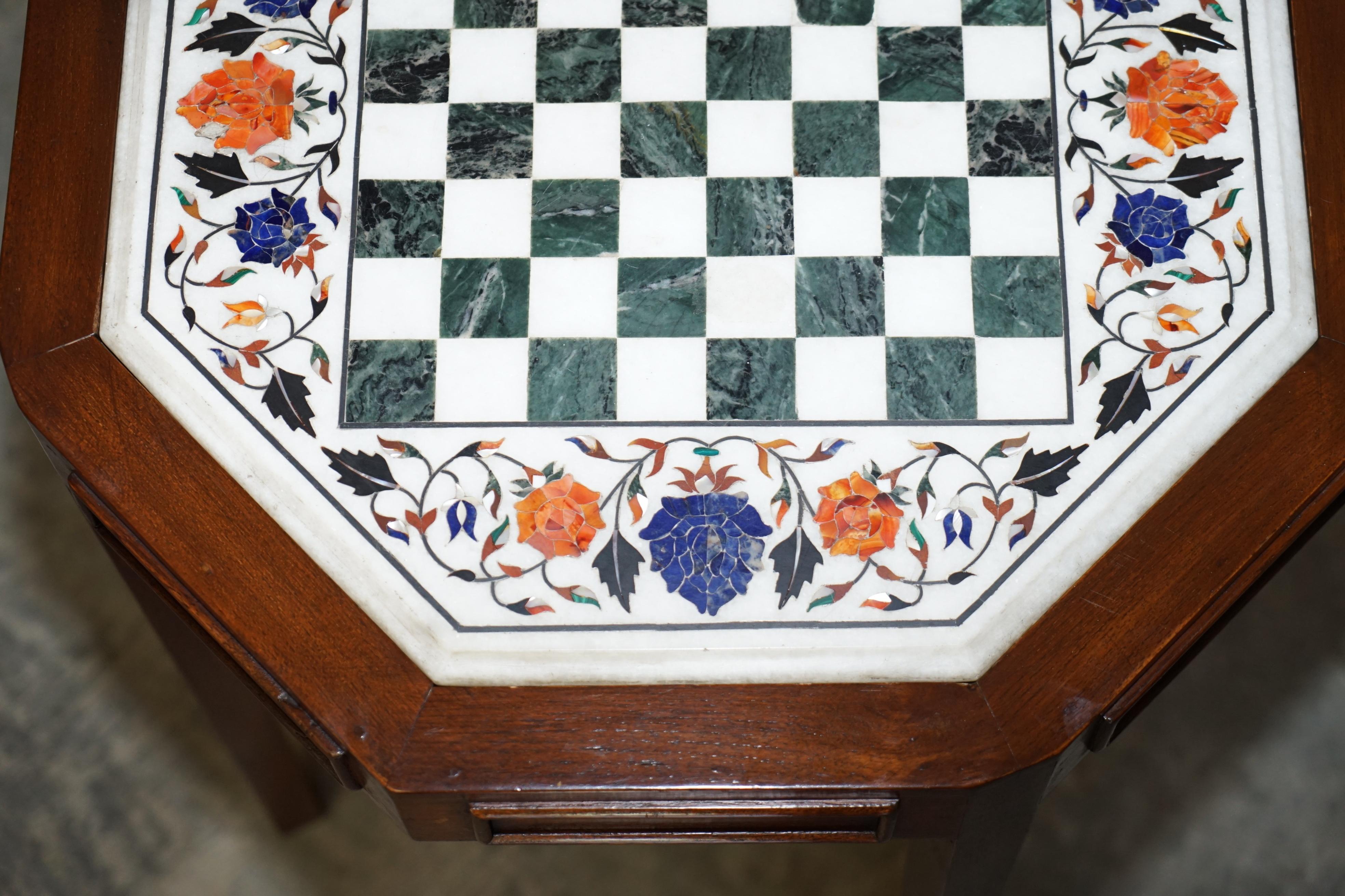 Hand-Crafted Lovely Antique circa 1900 Hardstone & Marble Inlaid Chess Table Stunning Colours For Sale