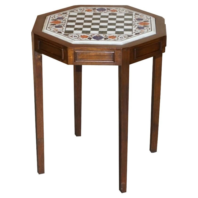 Lovely Antique circa 1900 Hardstone & Marble Inlaid Chess Table Stunning Colours For Sale