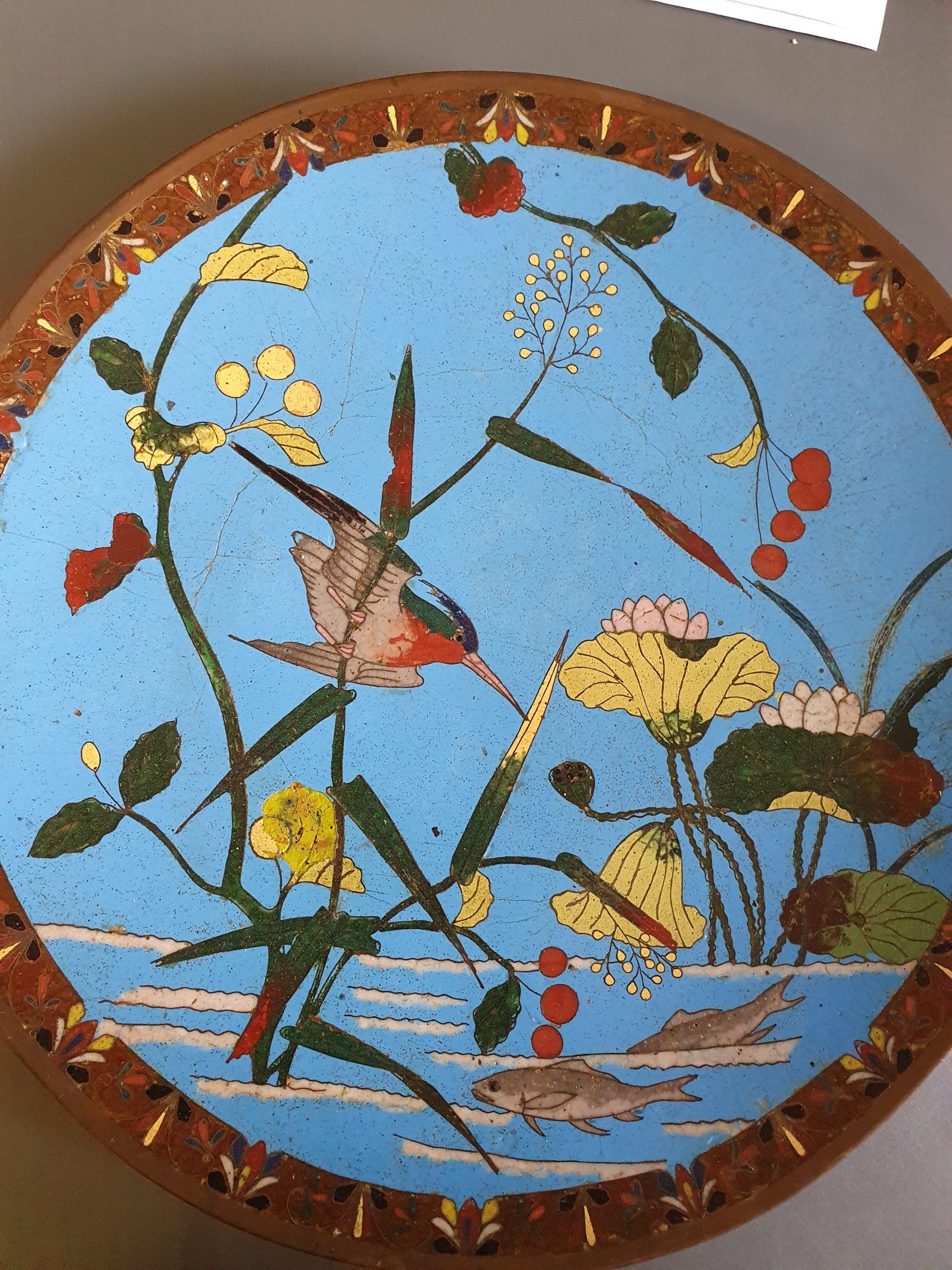 Lovely and beautifully made piece. With a stunning scene of a kingfisher and fishes in the water.

 

 

 Lovely and very detailed piece. Rare large size!.

 
Condition
Overall condition some age signs in central plate as firing cracks,
