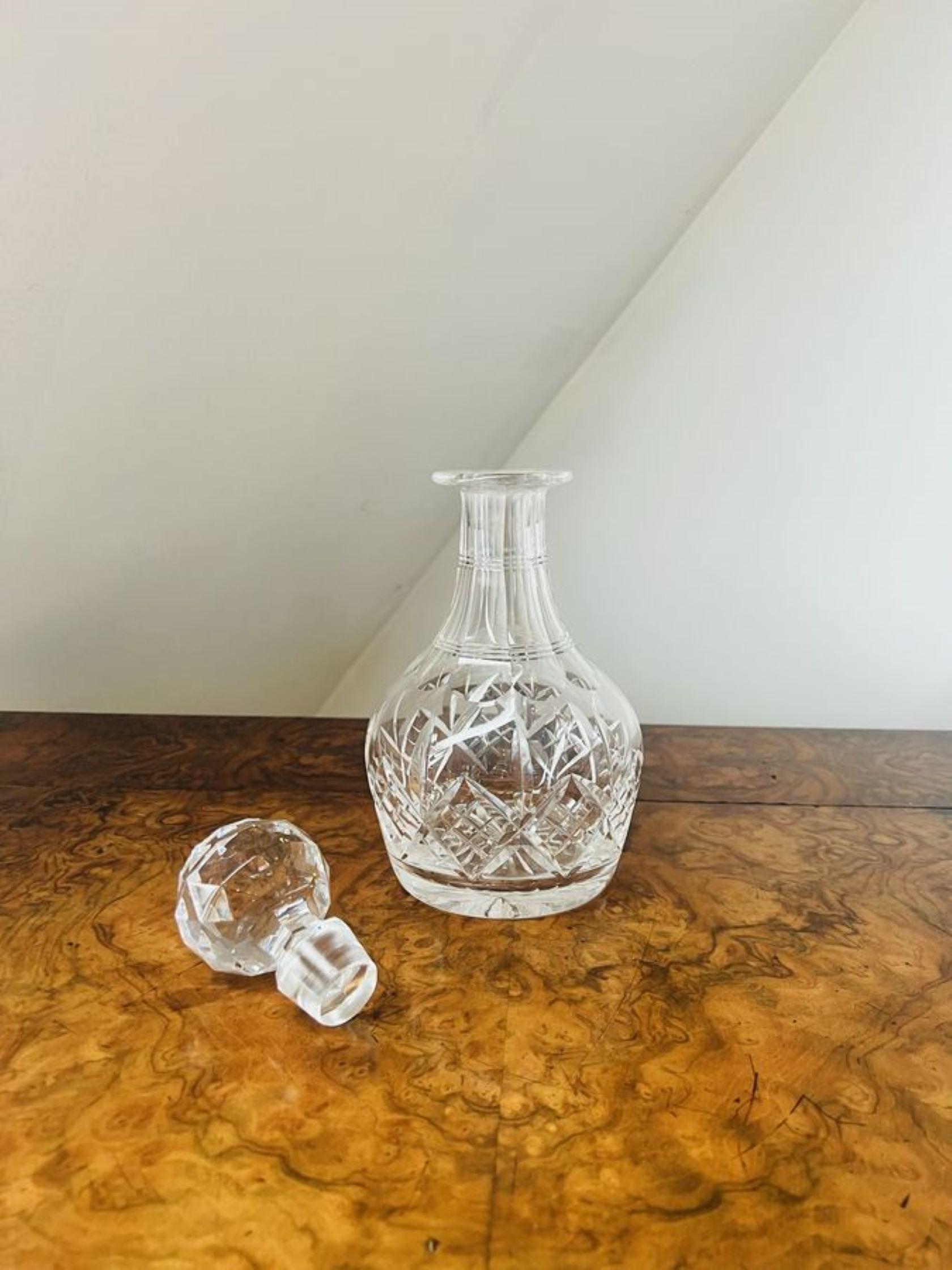 Lovely antique Edwardian cut glass decanter  In Good Condition For Sale In Ipswich, GB