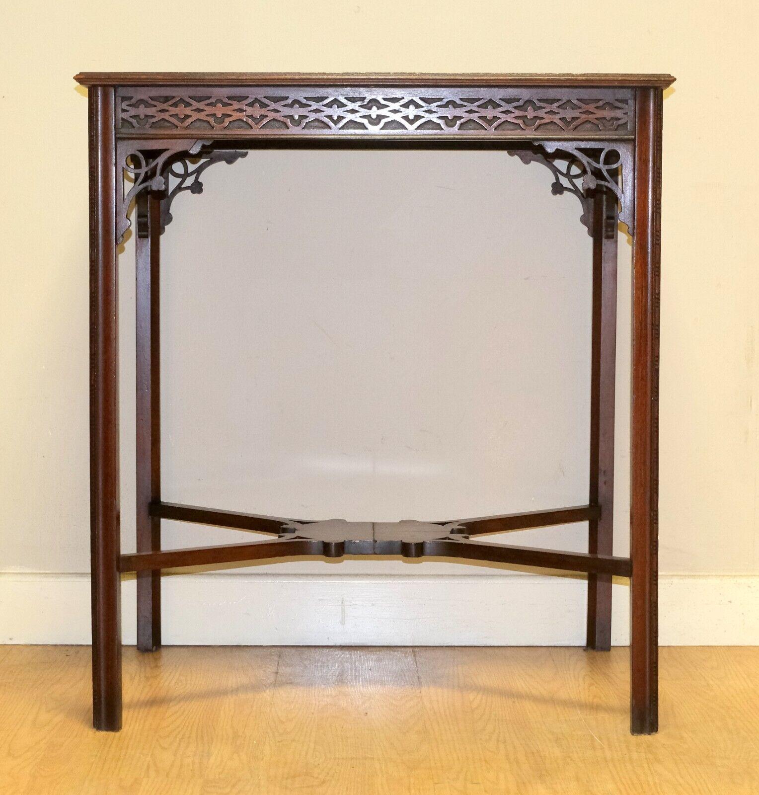 20th Century LOVELY ANTIQUE EDWARDIAN HARDWOOD SiDE TABLE STRAIGHT LEGS & CARVING For Sale