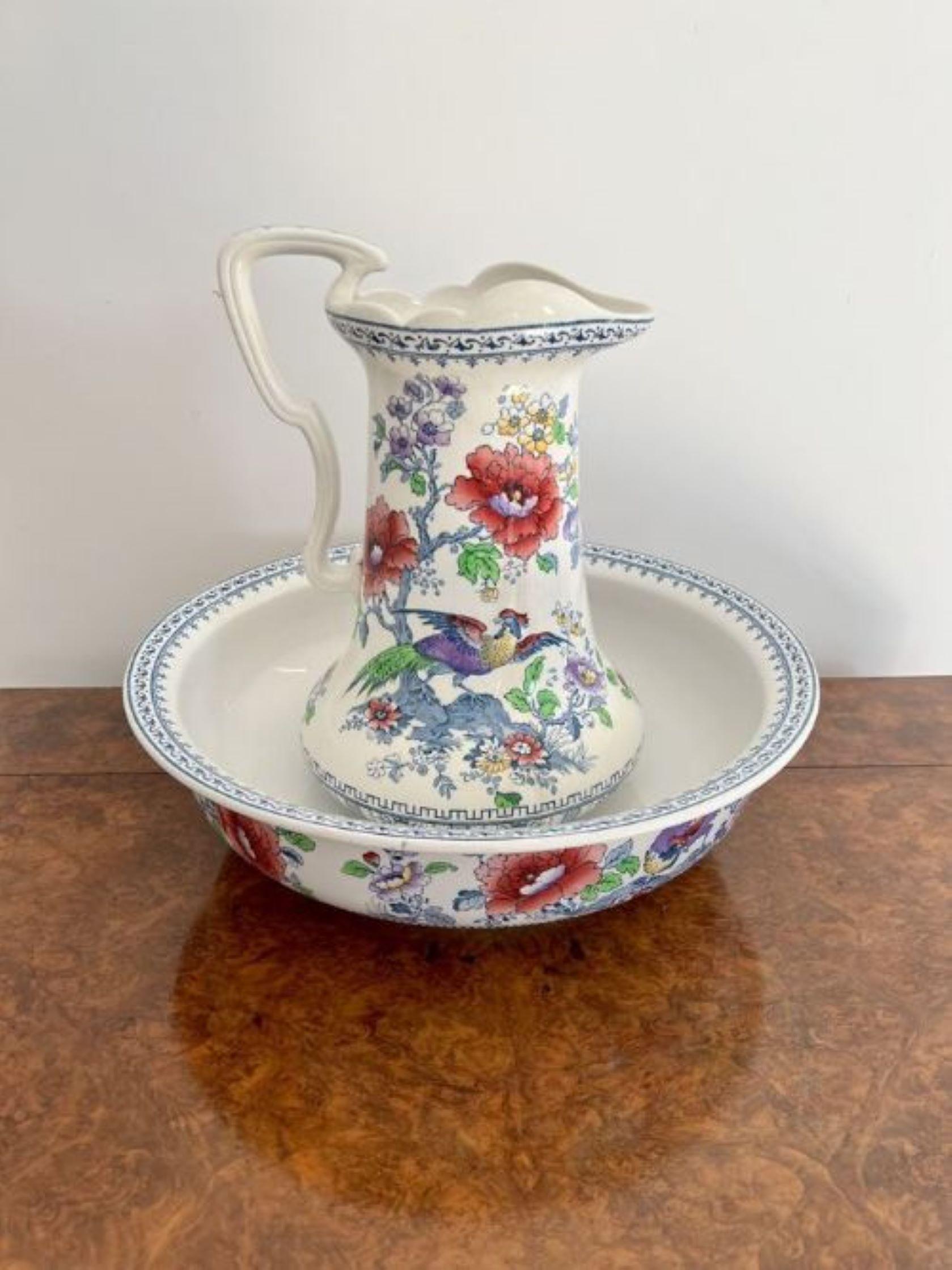 Lovely antique Edwardian jug and bowl set  In Good Condition For Sale In Ipswich, GB