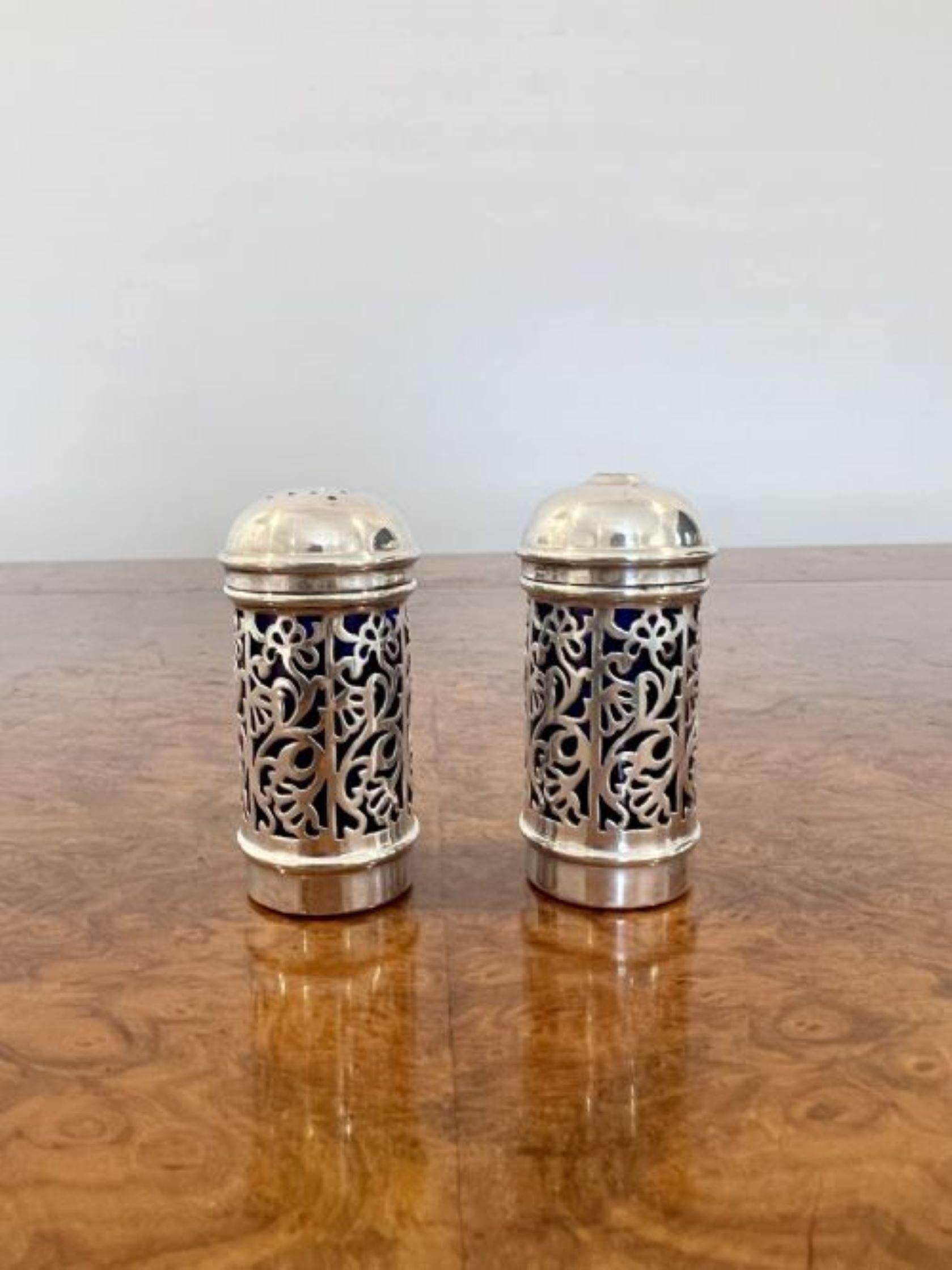 20th Century Lovely antique Edwardian quality glass and silver plated cruet set  For Sale