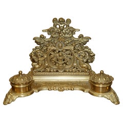 LOVELY ANTIQUE FRENCH BAROQUE REPOUSSE GiLT BRASS CHERUB INKWELL LETTER STAND