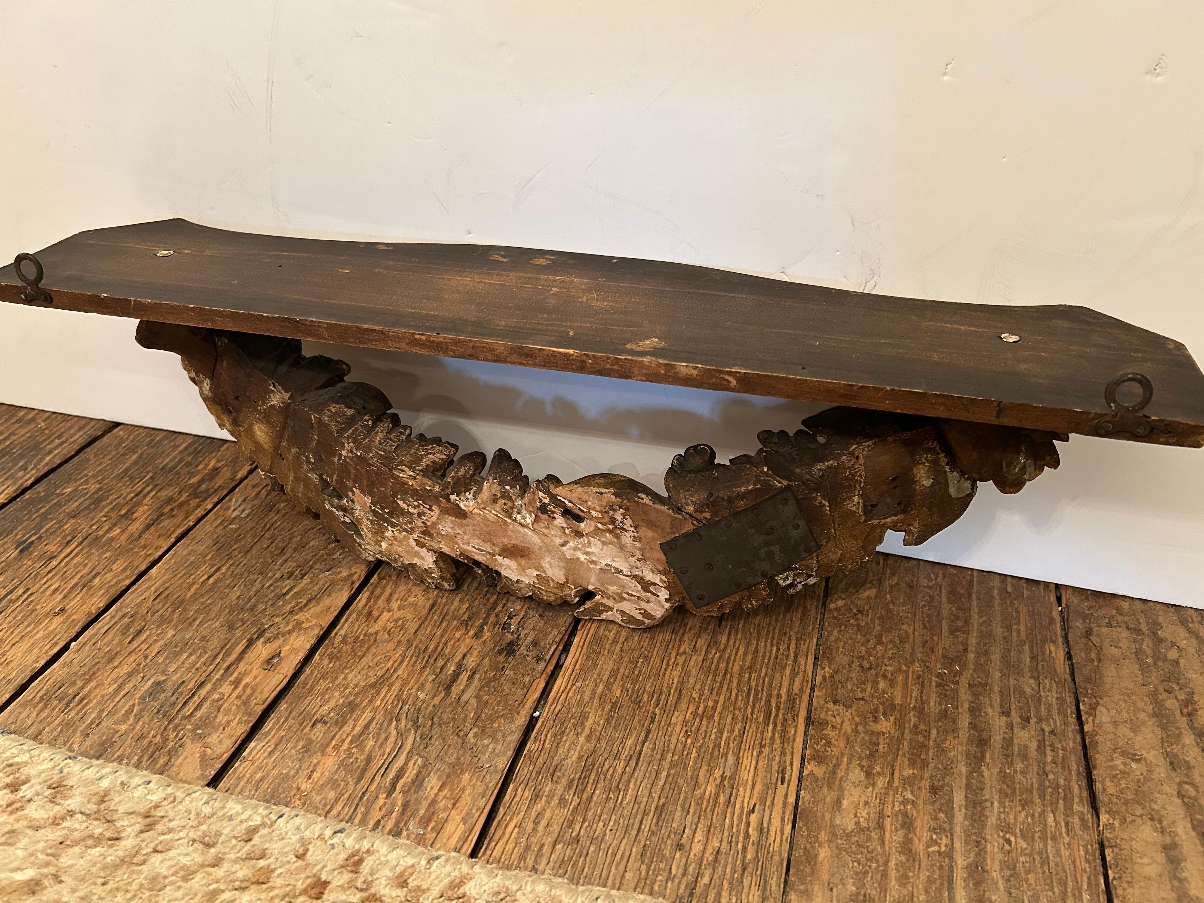 Lovely Antique Giltwood Swag Adorned Wall Shelf Bracket For Sale 3