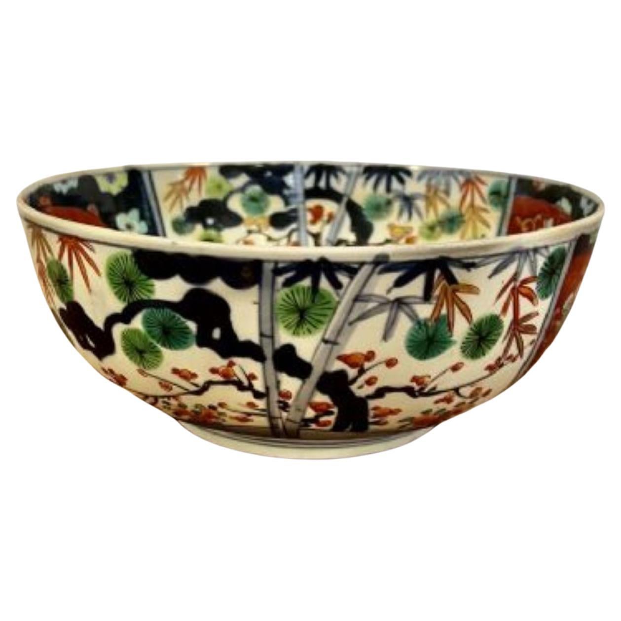 Lovely antique Japanese imari bowl  For Sale