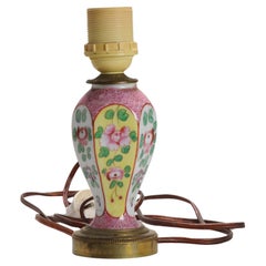 Lovely Antique Lamp Vase in Kakiemon Colors France Samson, 19th Century