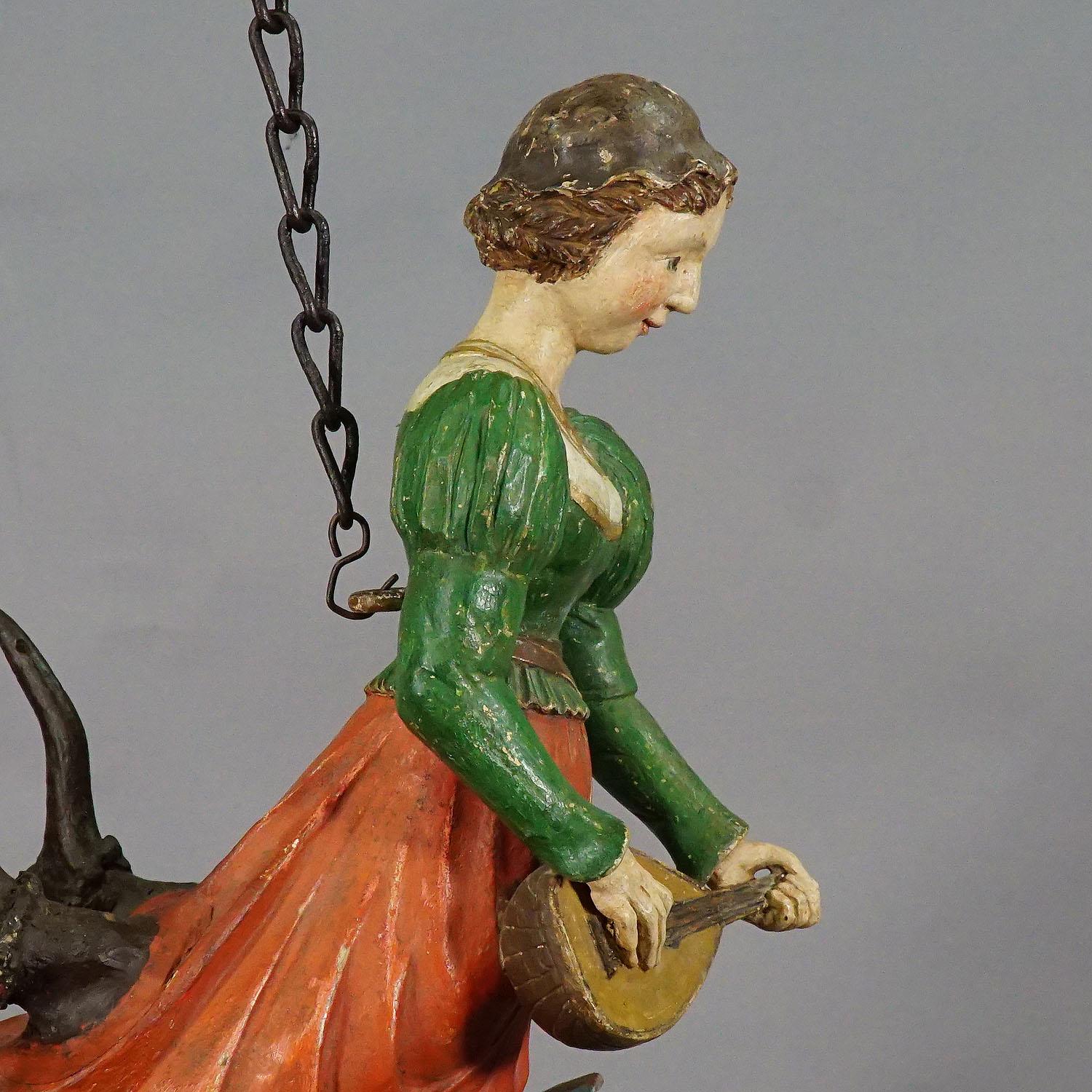 Lovely Antique Lute Plaining Lüsterweibchen, circa 1850 In Good Condition In Berghuelen, DE