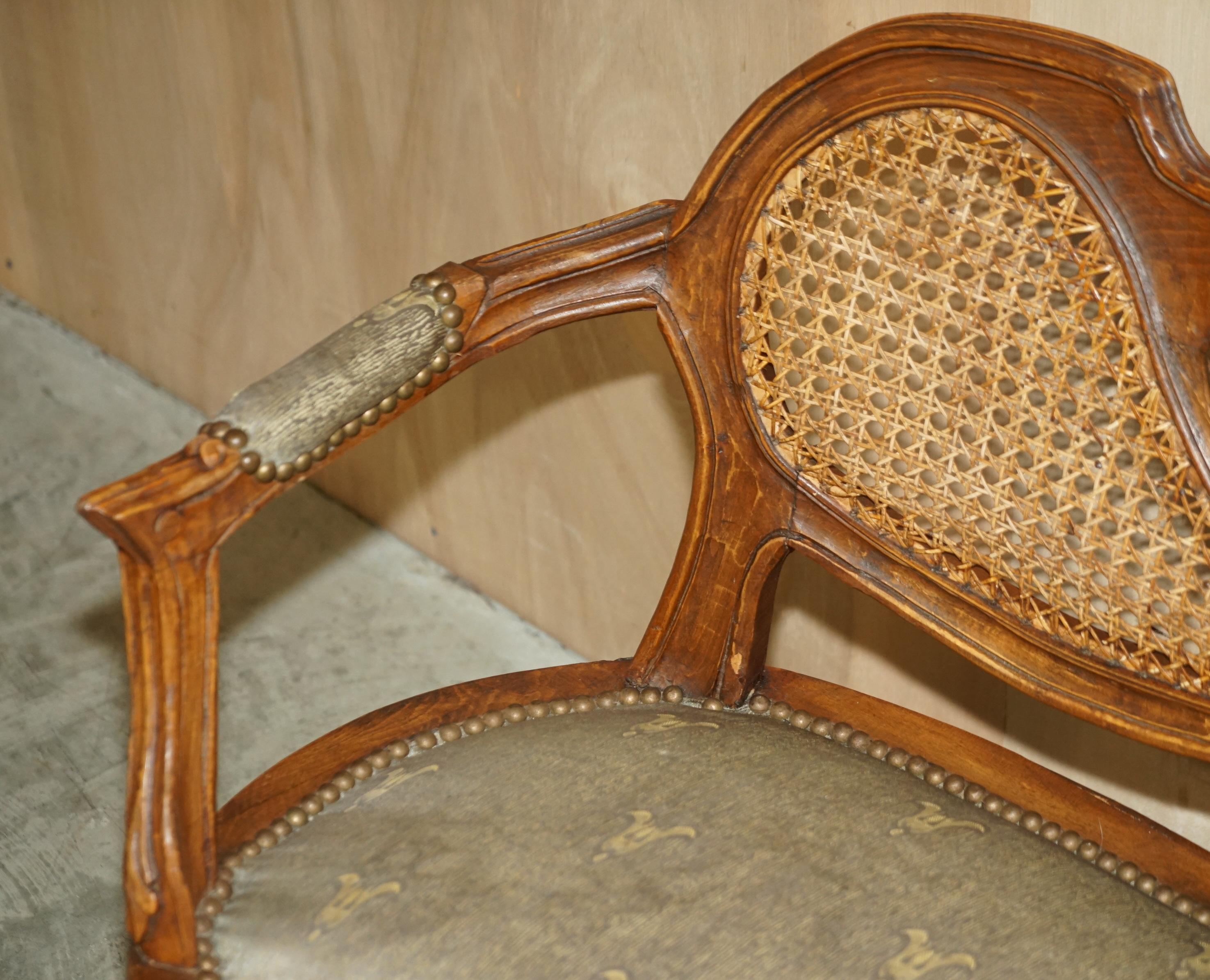 LOVELY ANTIQUE NAPOLEON III CIRCA 1890 BERGERE WiNDOW SEAT BENCH SETTEE SOFA For Sale 6