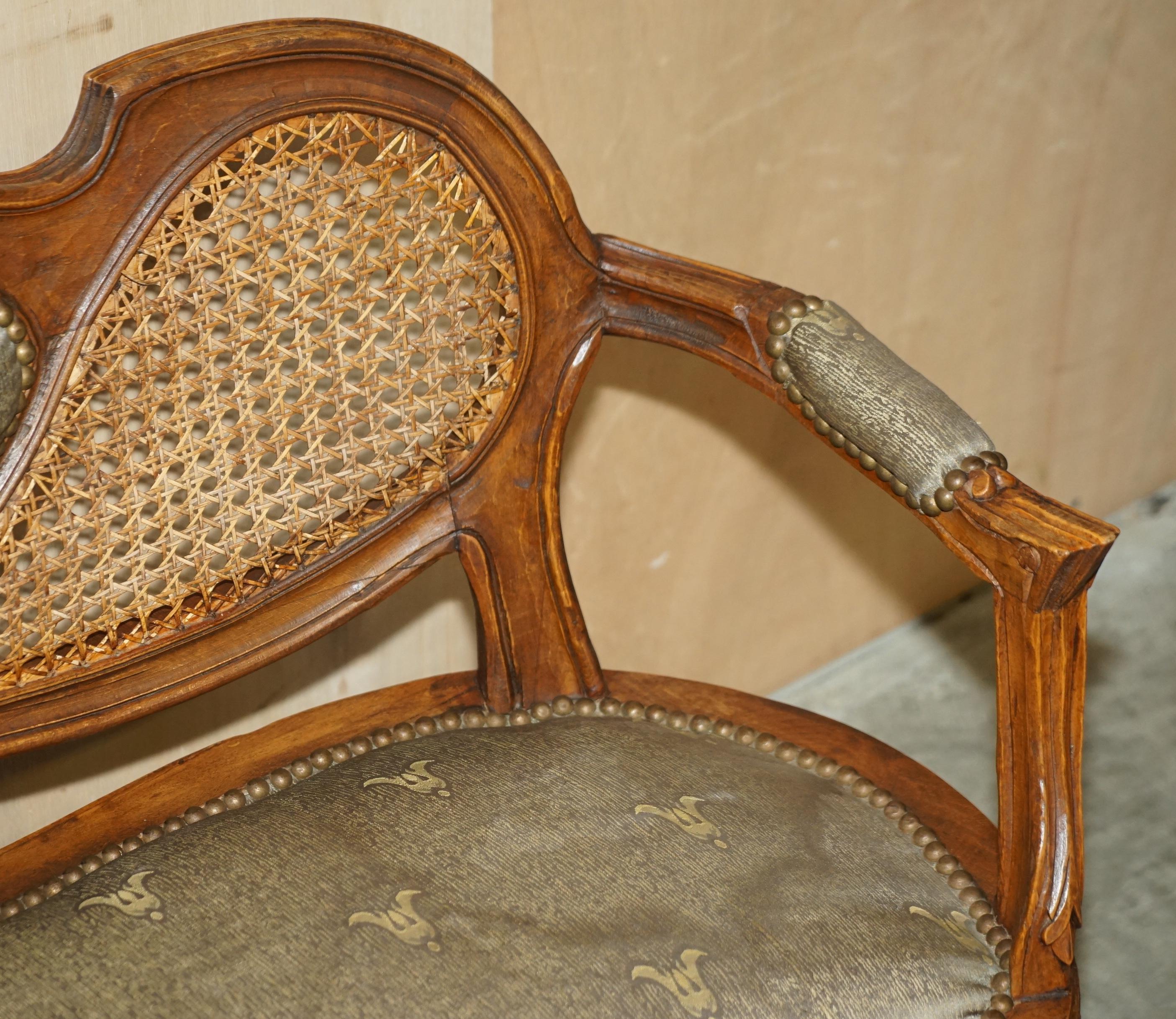 LOVELY NAPOLEON III CIRCA 1890 BERGERE WiNDOW SEAT BENCH SETTEE SOFA en vente 8
