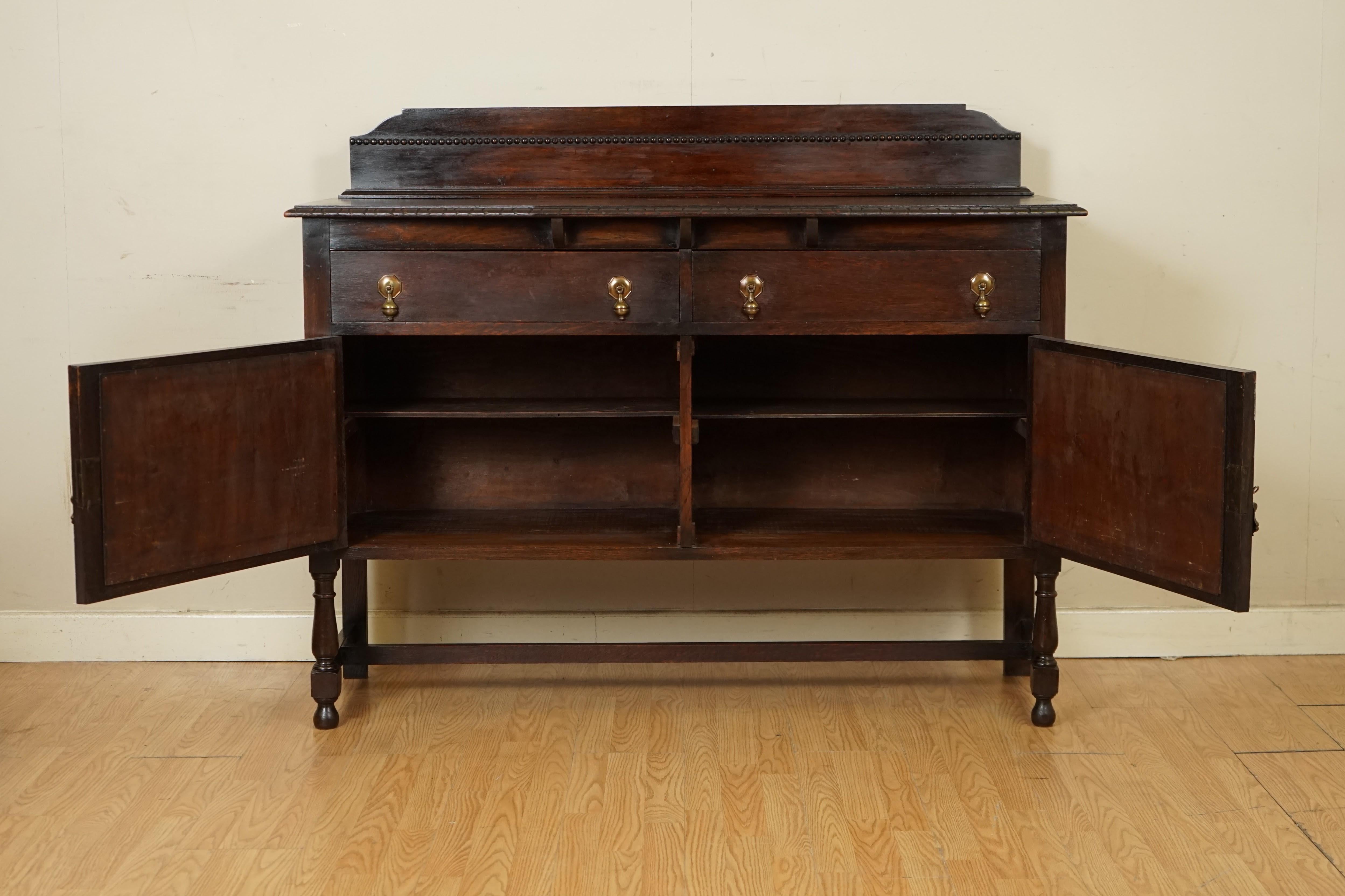 20th Century Lovely Antique Oak Victorian Sideboard with Drawers and Doors