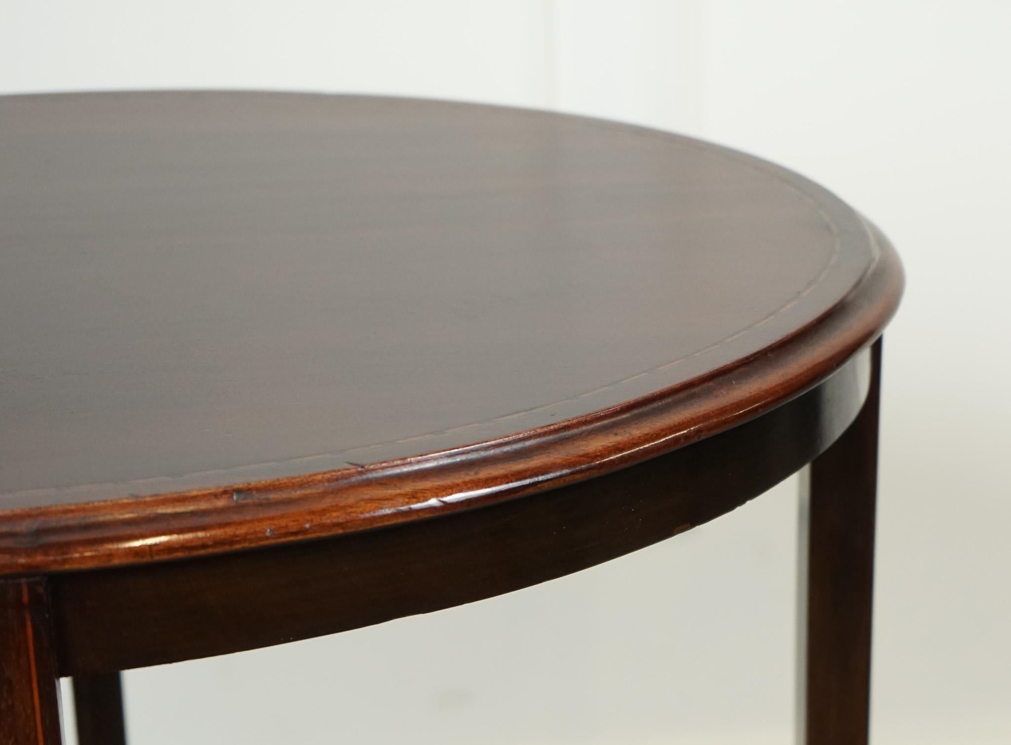 Hand-Crafted LOVELY ANTIQUE OVAL HARDWOOD SiDE PLANT TABLE J1 For Sale