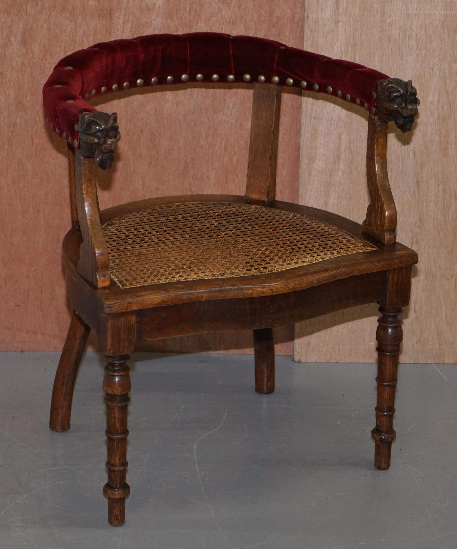 Lovely Antique Regency Oak Carved Bergere Armchair with Lions Head Arms Velvet For Sale 9