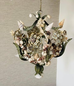 Lovely Antique Tole und Shell Flowerrs Kerze Kronleuchter Pendant