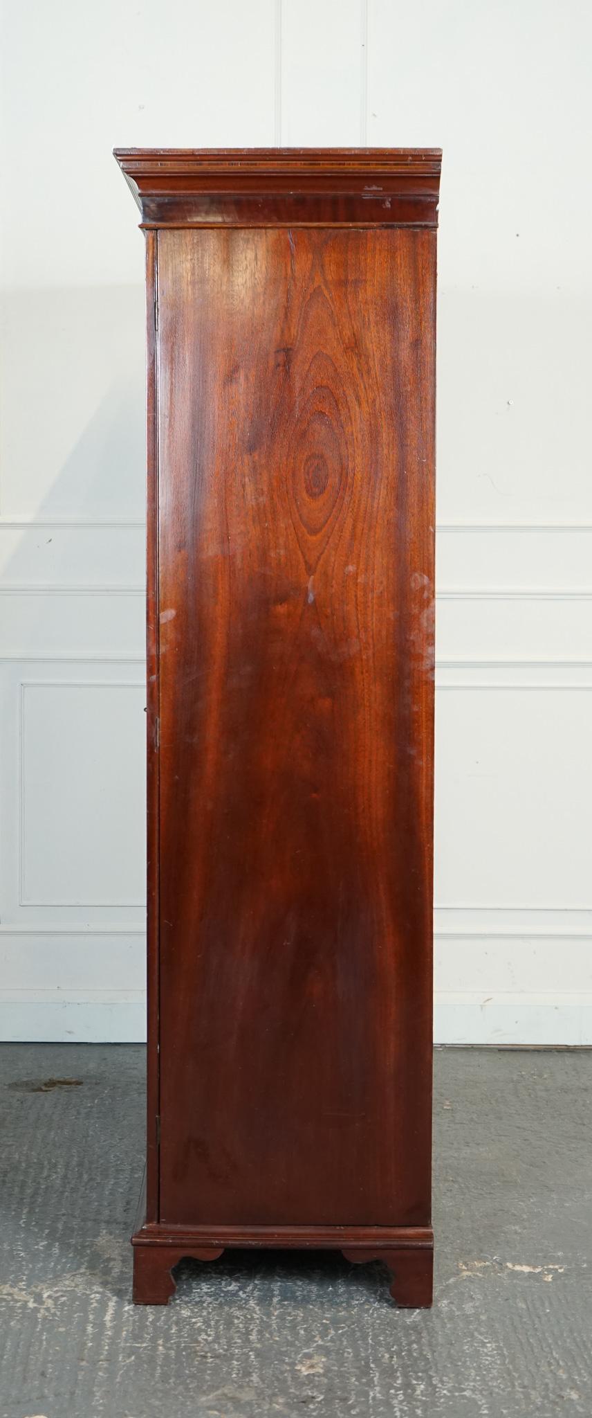 LOVELY ANTIQUE TRiPLE HARDWOOD WARDROBE 7