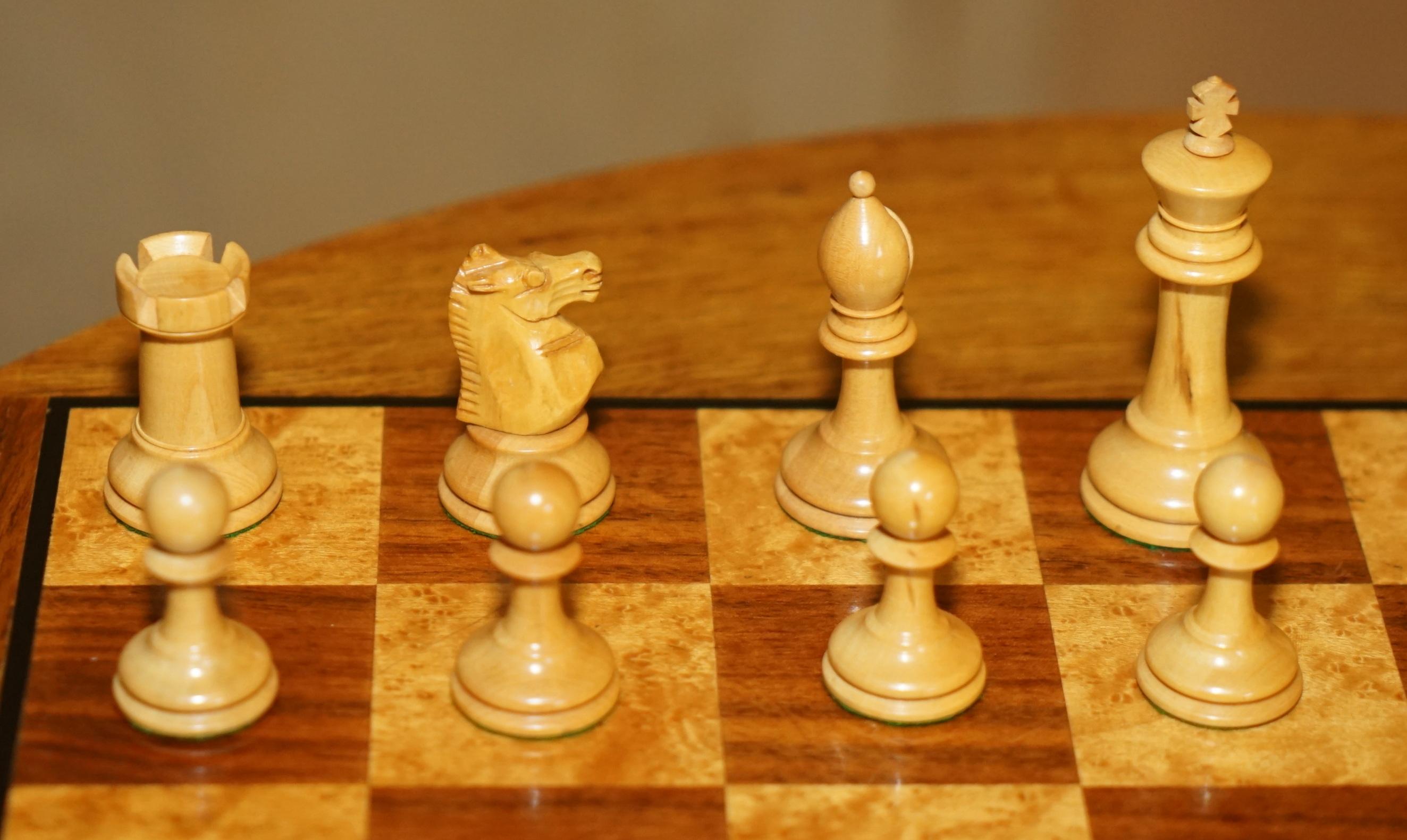 LOVELY ANTIQUE VICTORIAN AYRES STAUNTON CROWN STAMPED CHESS SET IN ORiGINAL BOX in vendita 3