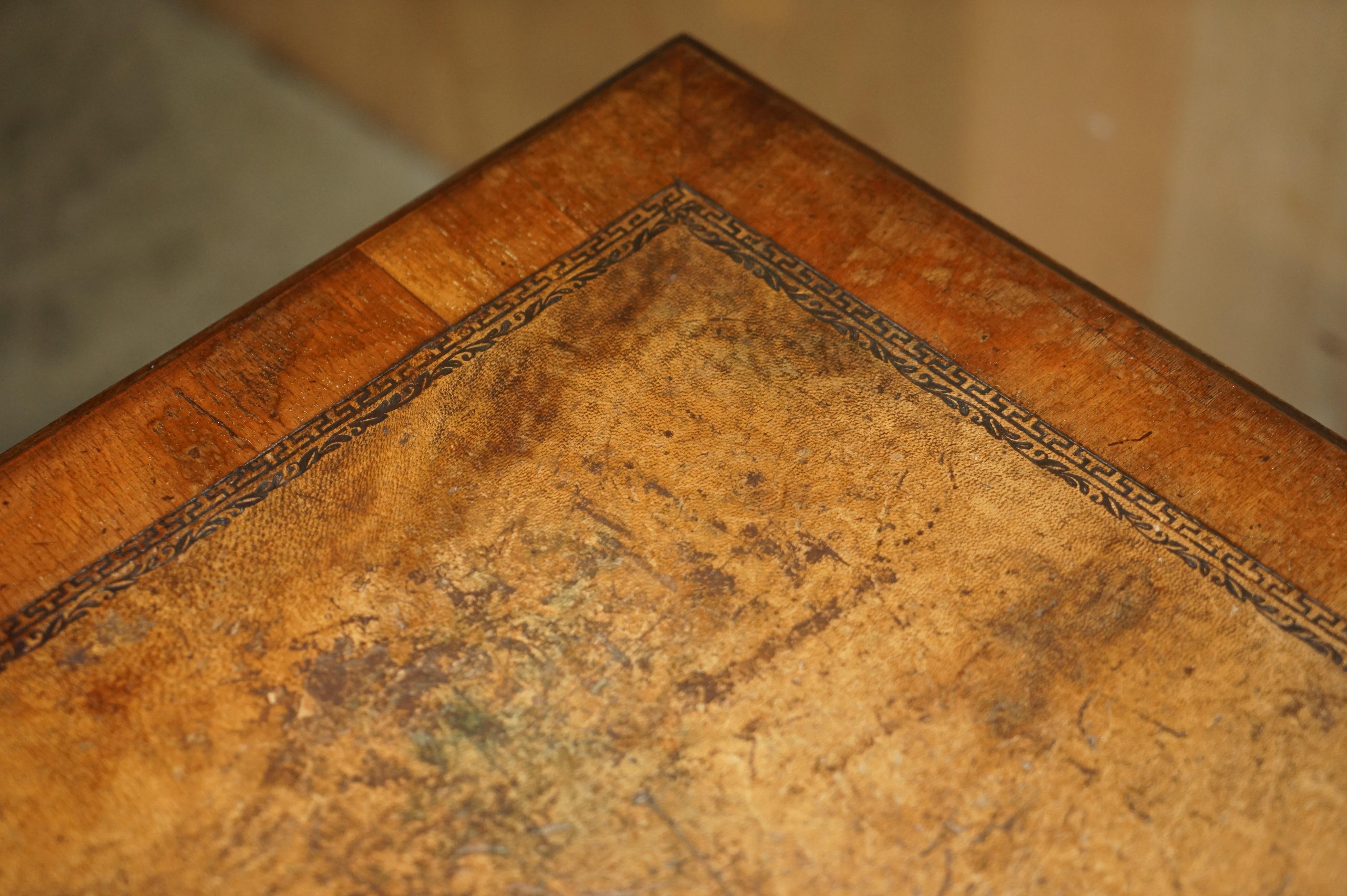 Lovely Antique Victorian Burr Walnut Cushion Drawer Brown Leather Partner Desk For Sale 5