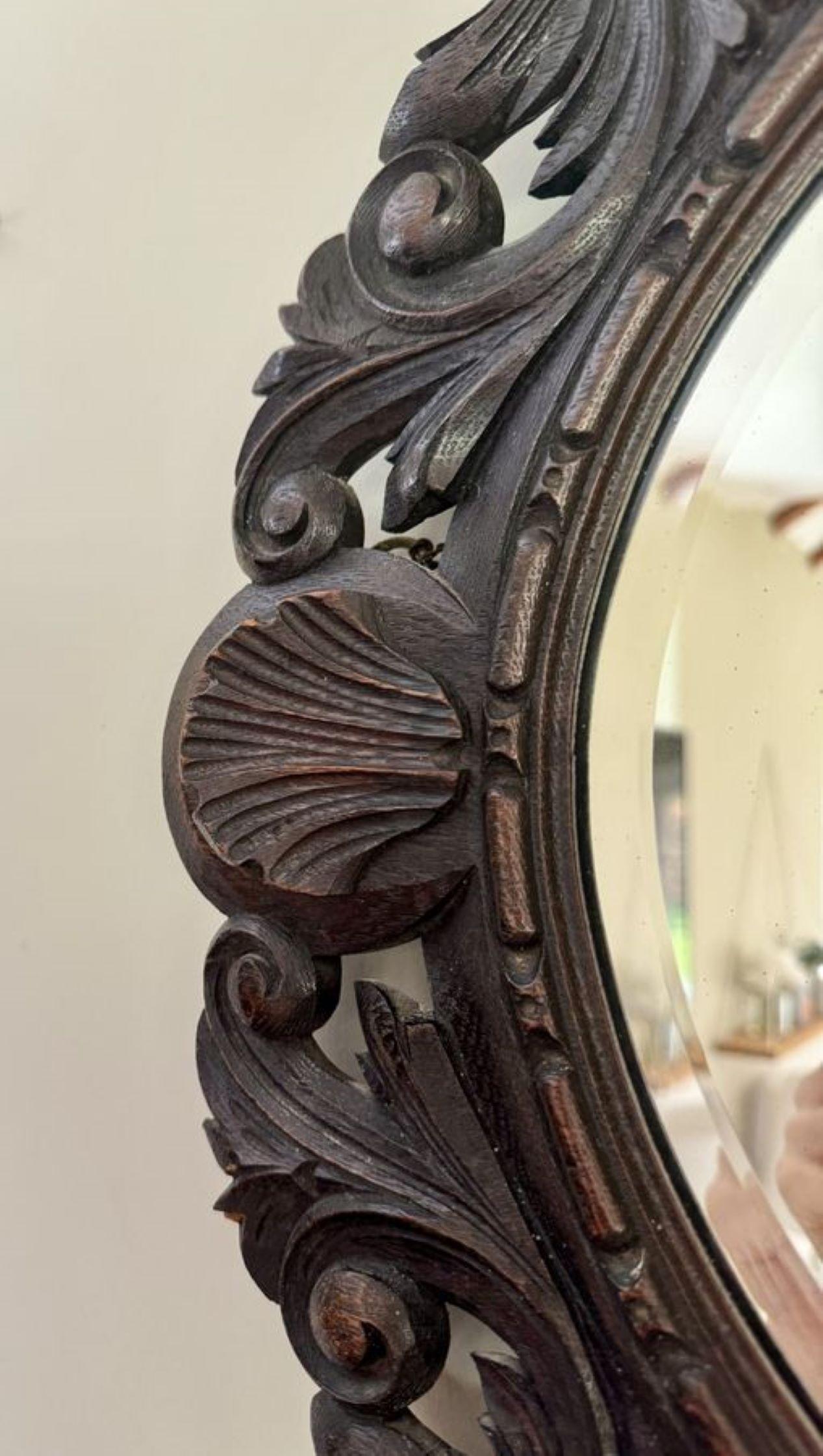 Lovely antique Victorian quality carved oak wall mirror  In Good Condition In Ipswich, GB