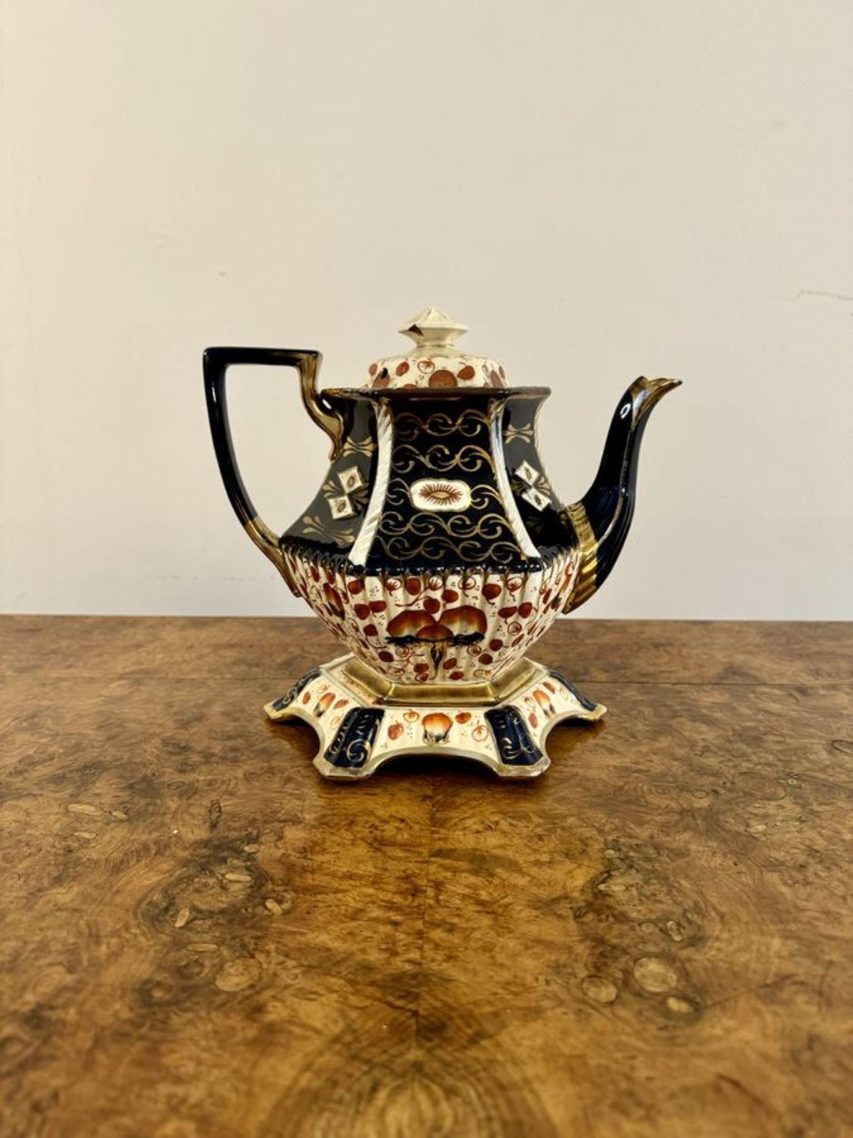 Lovely antique Victorian Royal Davenport three piece tea set  For Sale 2