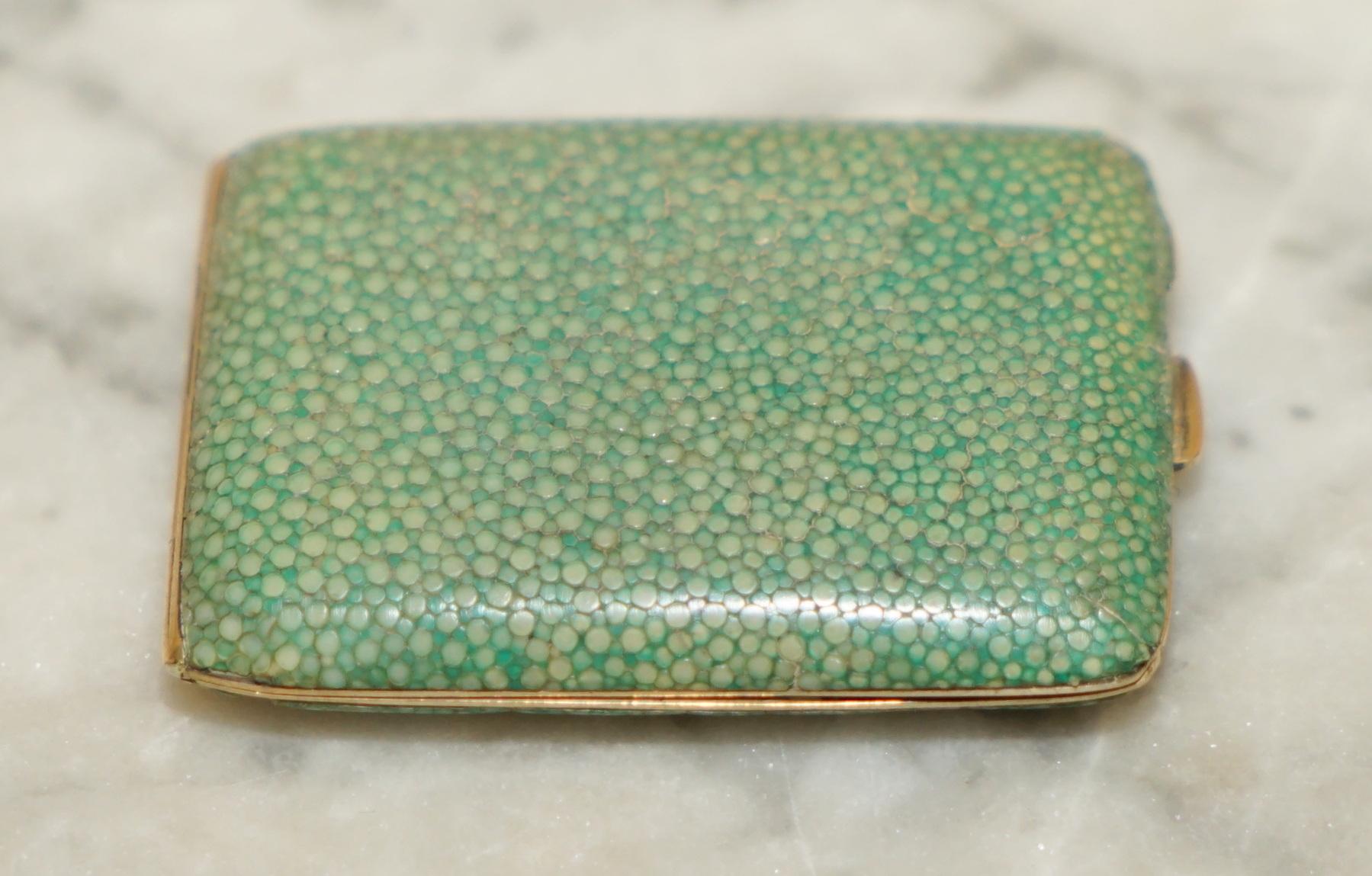Sterling Silver LOVELY ANTIQUE VICTORIAN SHAGREEN SHARK SKiN VESTA CASE FOR SMALL MATCHES ETC For Sale
