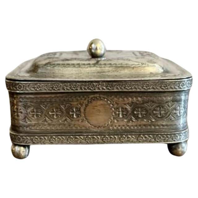 Shell Biscuits Antique Silver Plated Folding Shell Biscuit Box For Sale at 1stDibs
