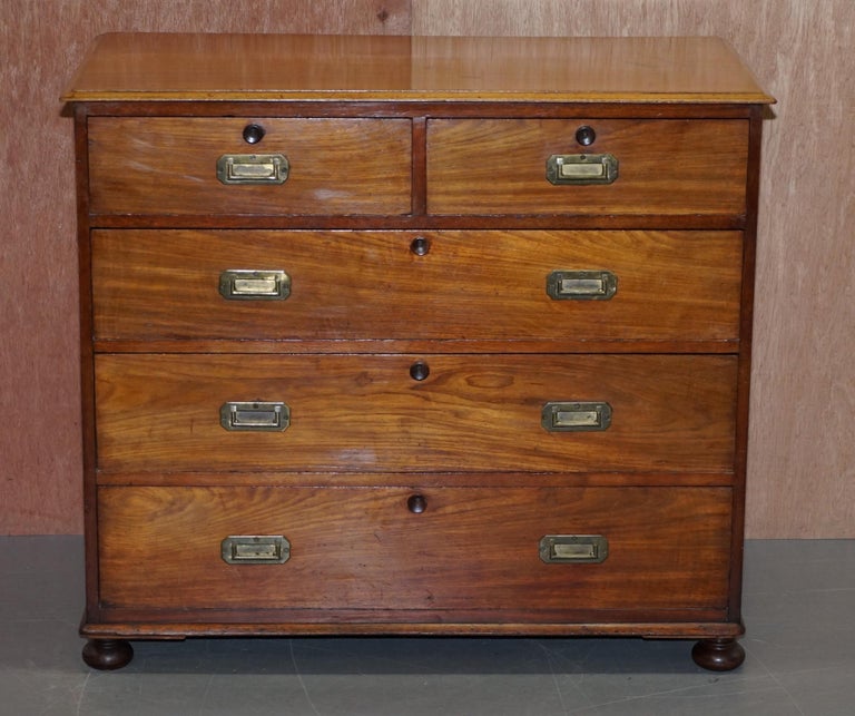 We are delighted to offer for sale this lovely Victorian Walnut Military officers Campaign chest of drawers

A very good looking period used piece, the drawers have lots of original period patina as you would expect from military furniture around