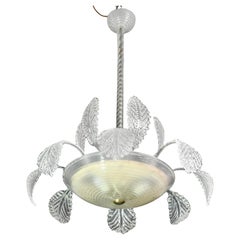 Lovely Art Deco Barovier e Toso Chandelier, Murano Glass, 1940s