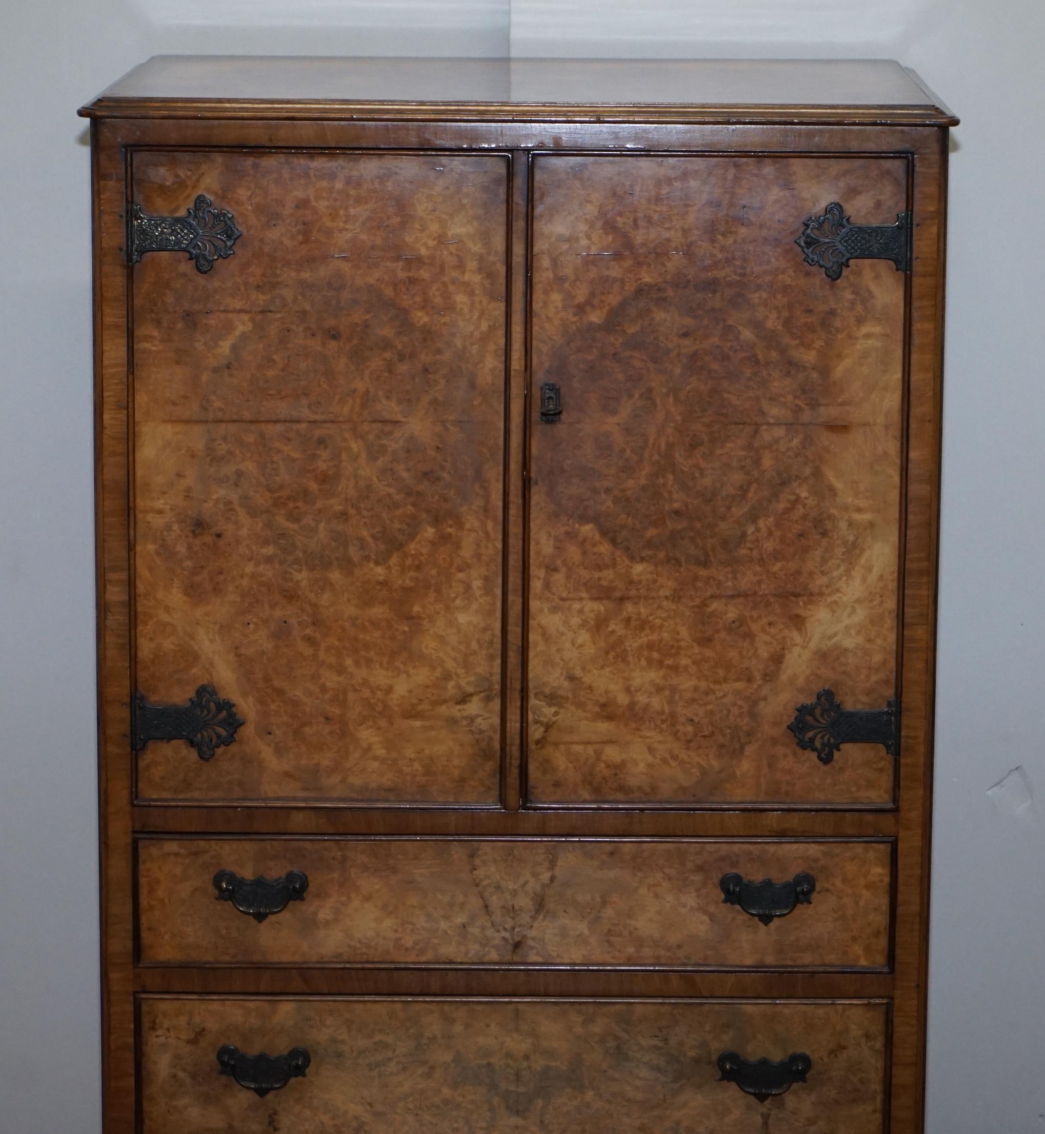 Hand-Crafted Lovely Art Deco Burr Walnut Drinks Cabinet Carved Legs, Lockable Doors Drawers