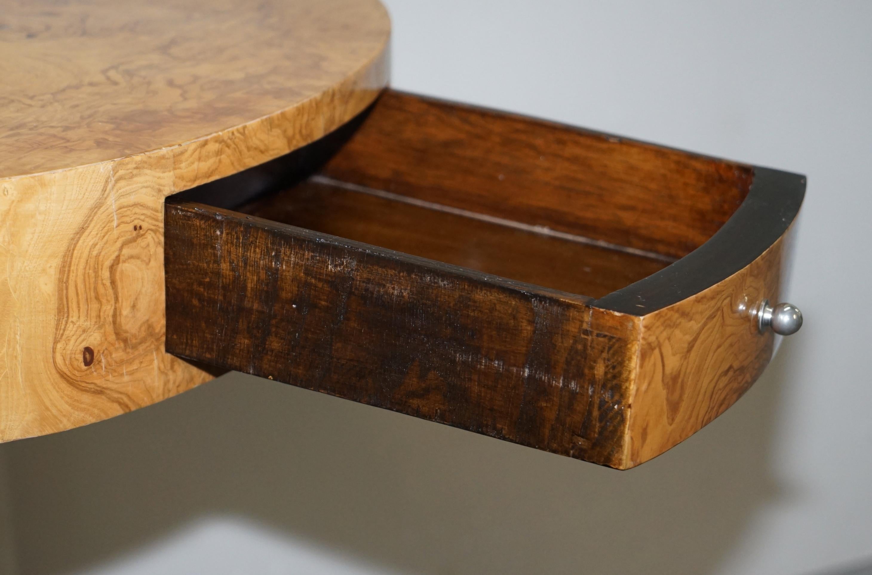 Lovely Art Deco Style Burr Walnut Side End Lamp Table with Euro Sign Base For Sale 11