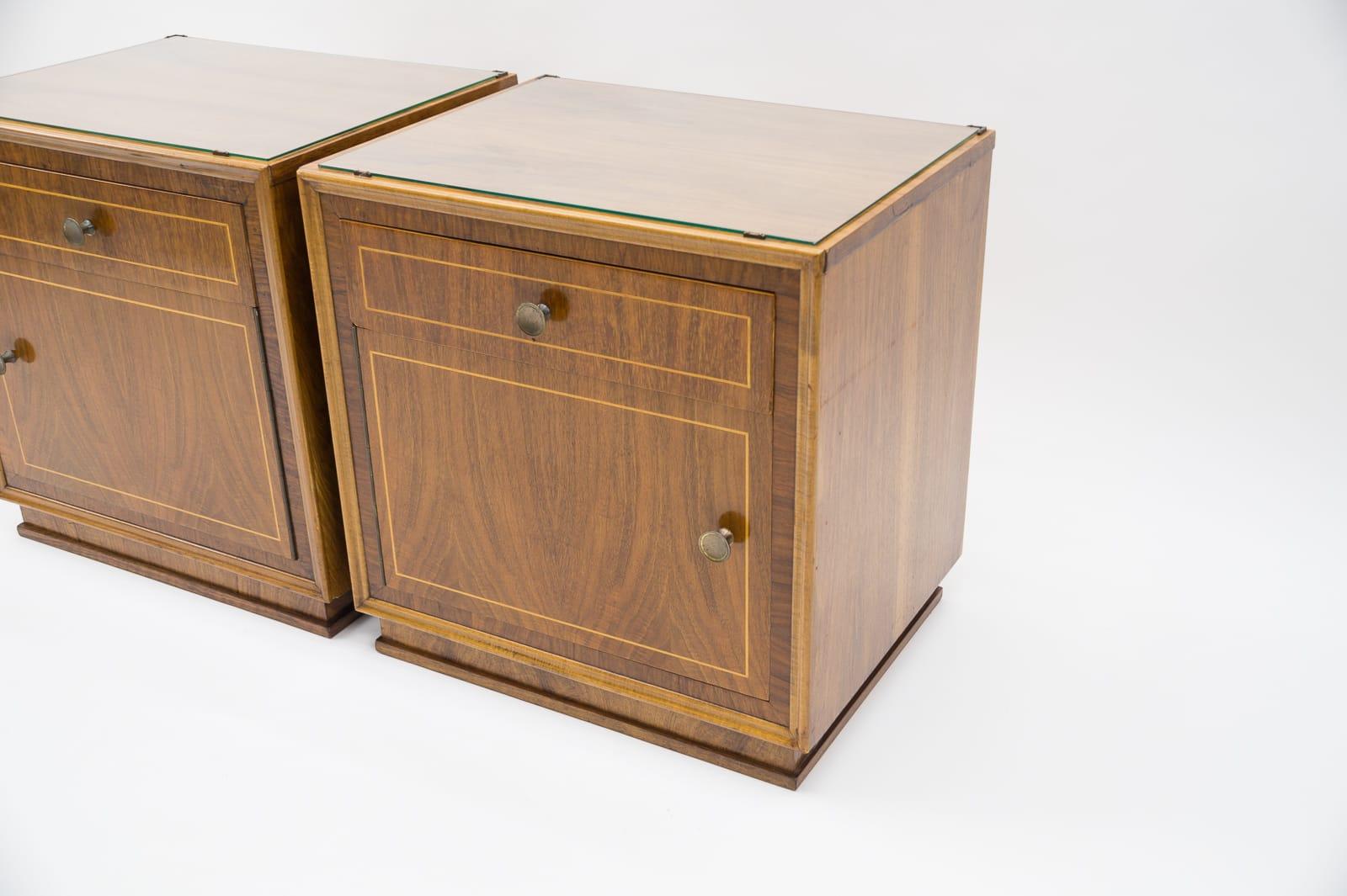 Lovely Austrian Art Deco Nightstands with Inlays, 1930s, Set of 2 For Sale 5
