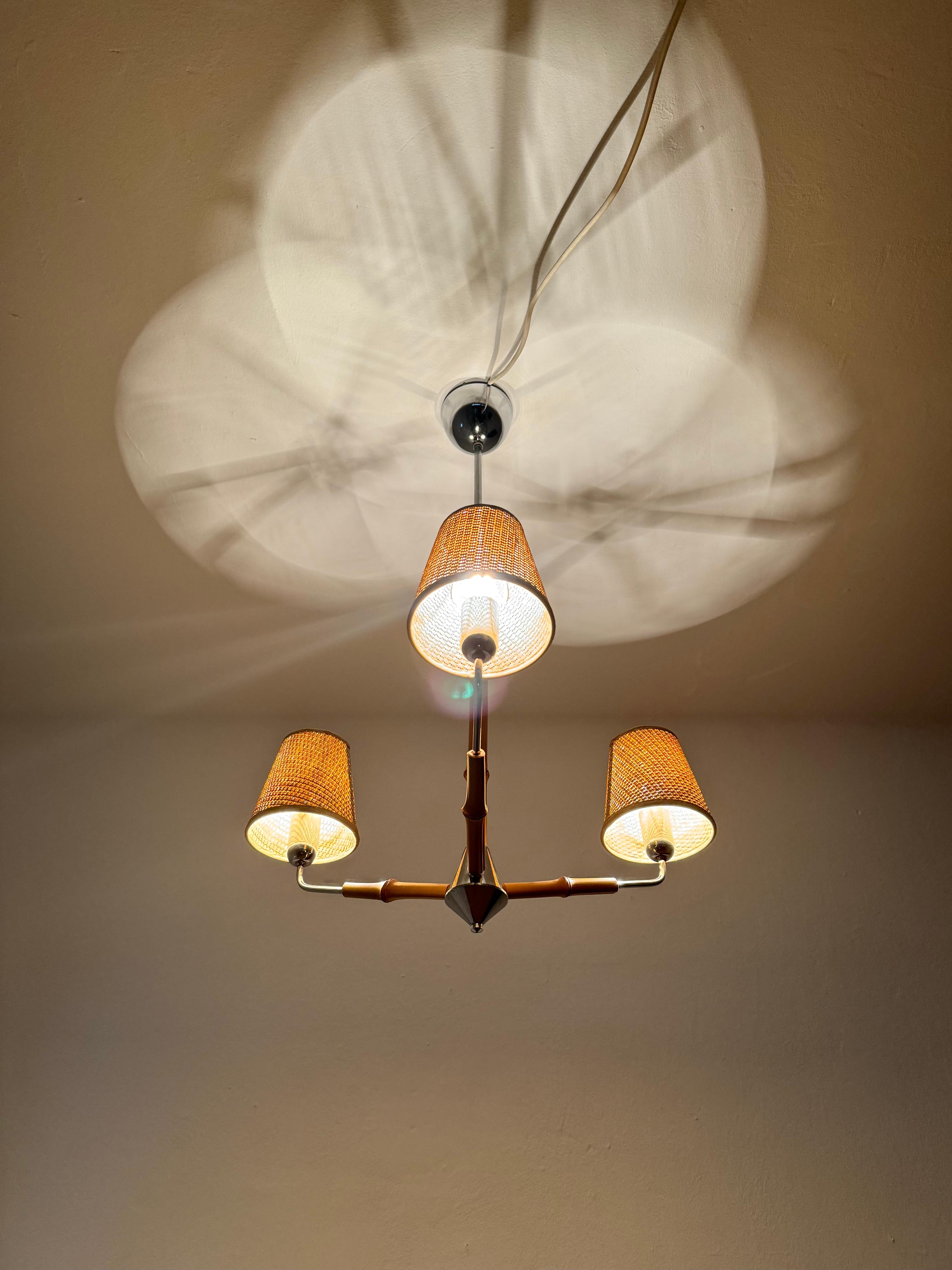 Grazioso lampadario austriaco in bambù di Rupert Nikoll in vendita 5