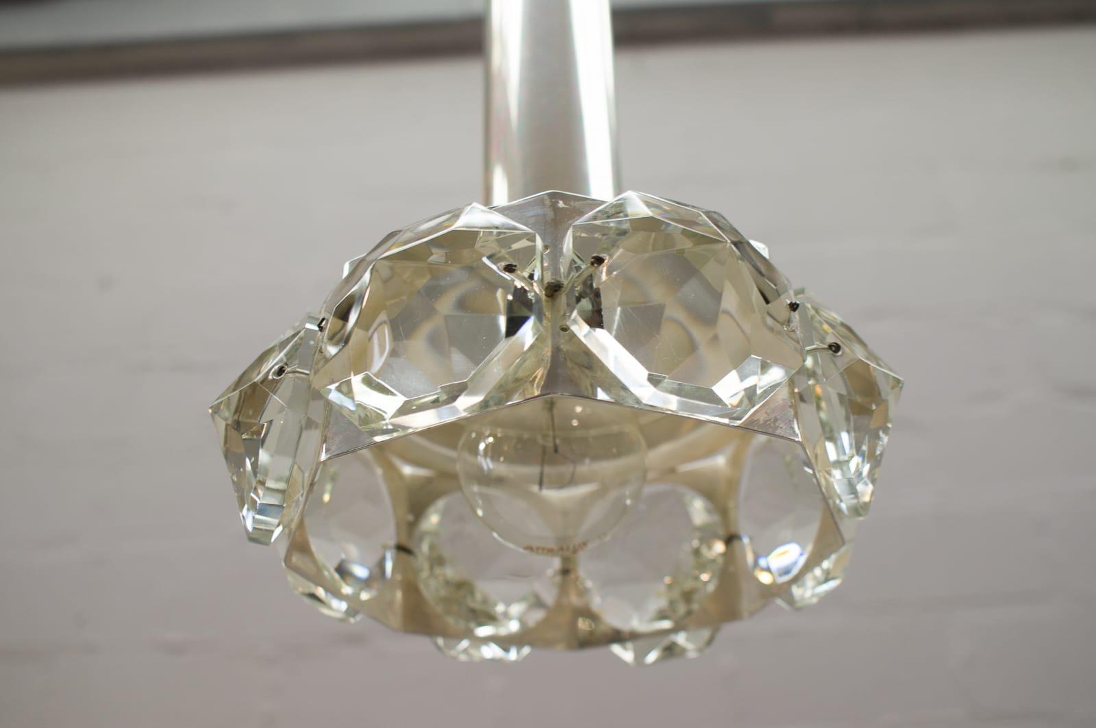 Graziosa lampada da soffitto Bakalowits & Söhne con grandi diamanti di vetro, anni '70 in vendita 2