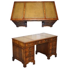 LOVELY BEVAN FUNNELL ViNTAGE PEDESTAL DESK WITH HUNTER GREEN LEATHER