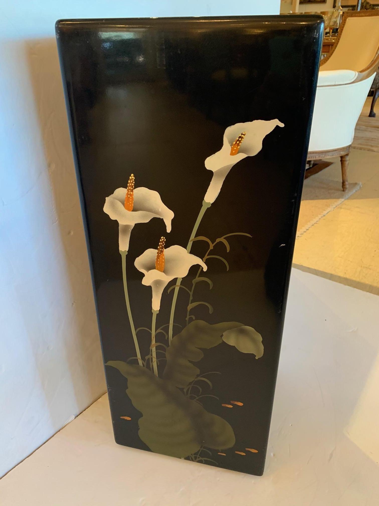 American Lovely Black Lacquer Square Pedestal with Calla Lillies For Sale