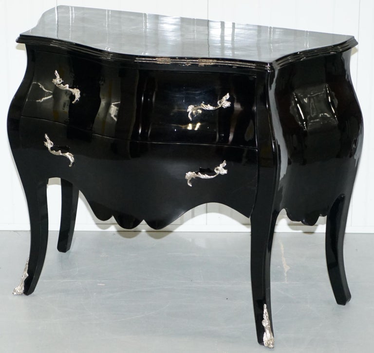 Lovely Black Lacquered French Bombe Chest Of Drawers With Silver