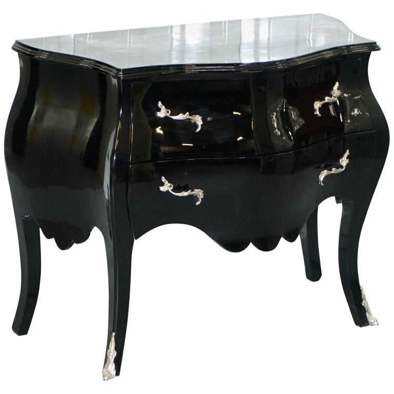 Lovely Black Lacquered French Bombe Chest Of Drawers With Silver