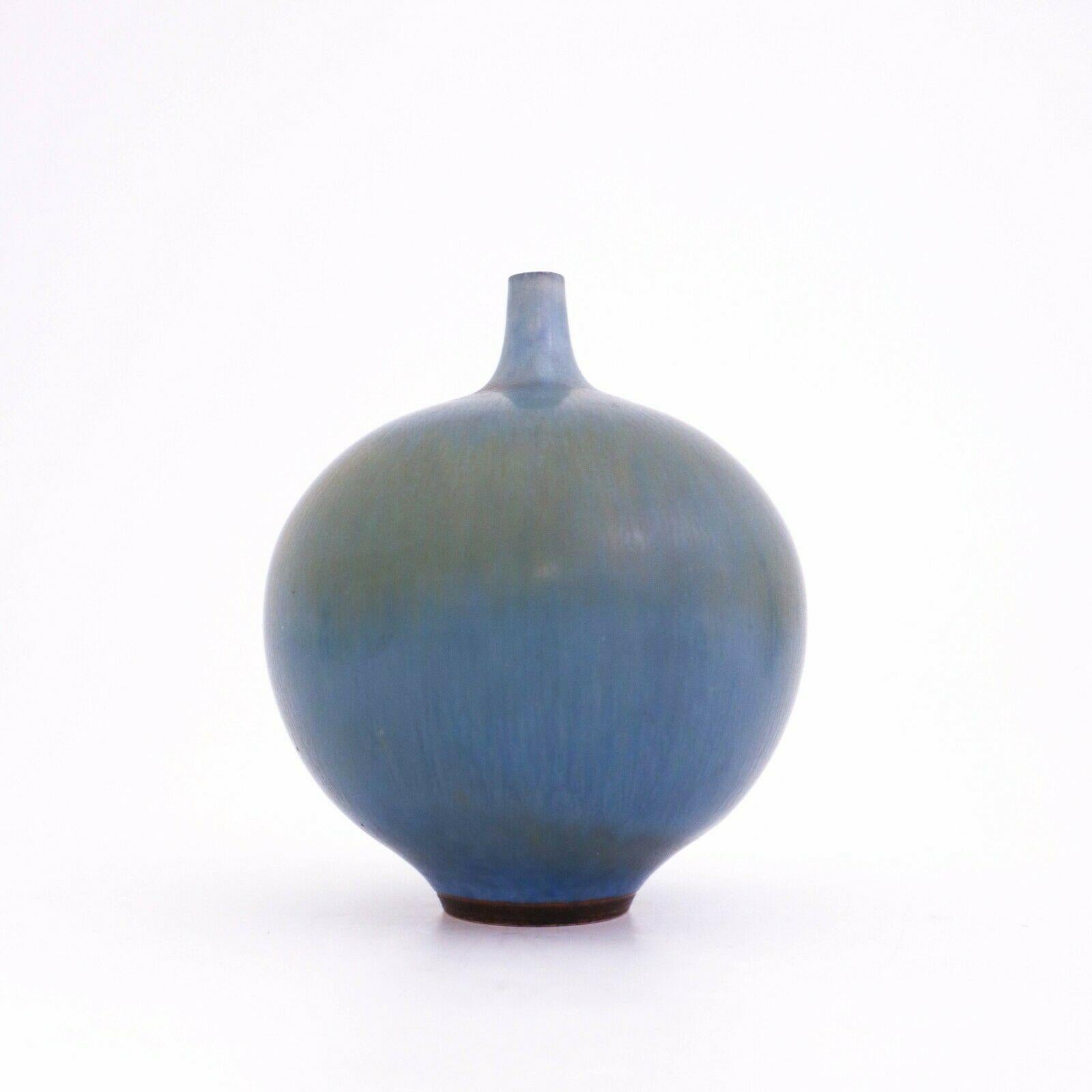 Scandinavian Modern Blue Ceramic Vase, Berndt Friberg, Gustavsberg 1960, Vintage Midcentury Sweden 