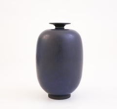 Schöne blaue Keramikvase, Berndt Friberg, Gustavsberg, Mitte des 20. Jahrhunderts