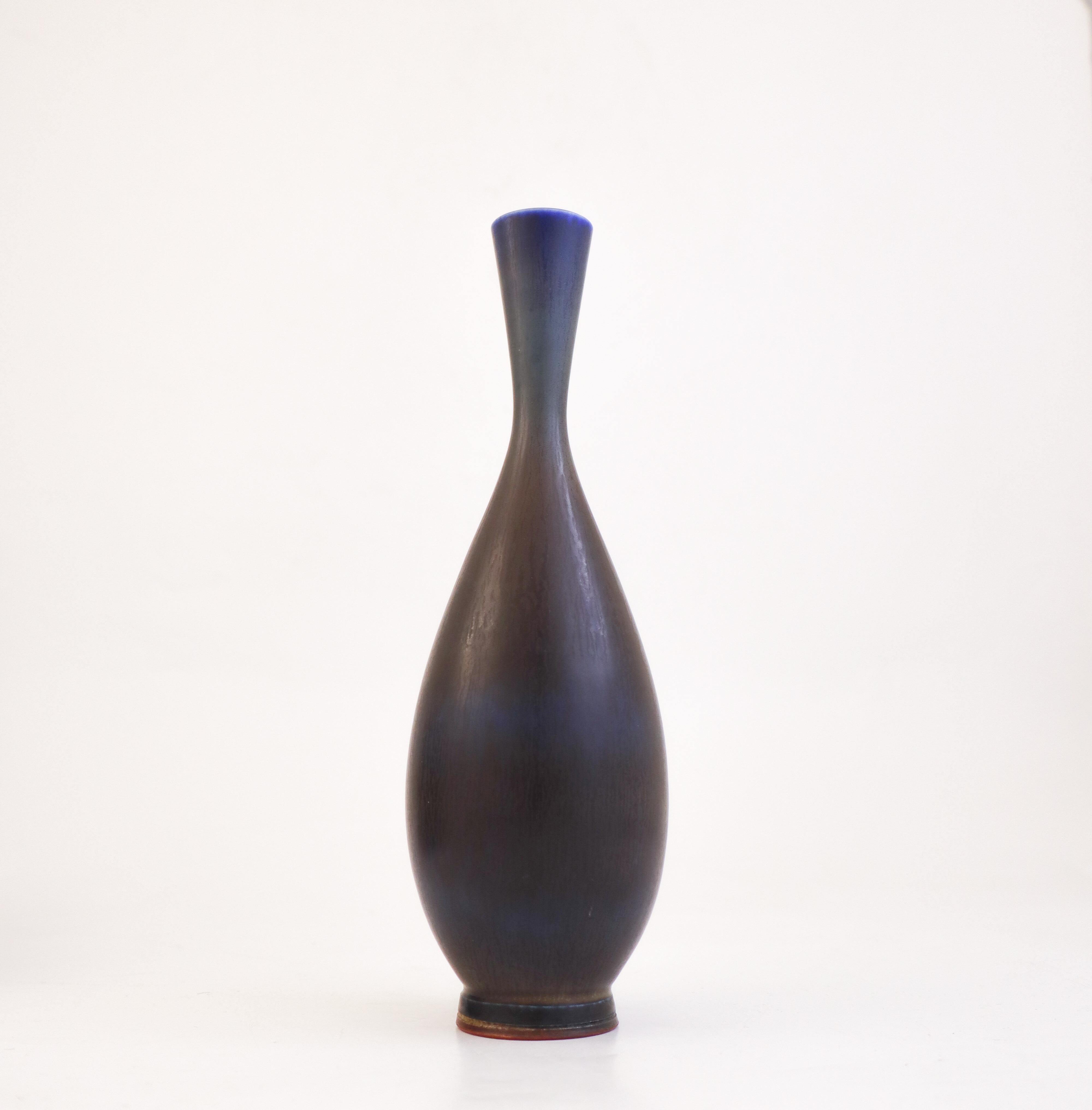 Scandinavian Modern Lovely Blue Ceramic Vase, Berndt Friberg, Gustavsberg - Mid 20th Century For Sale
