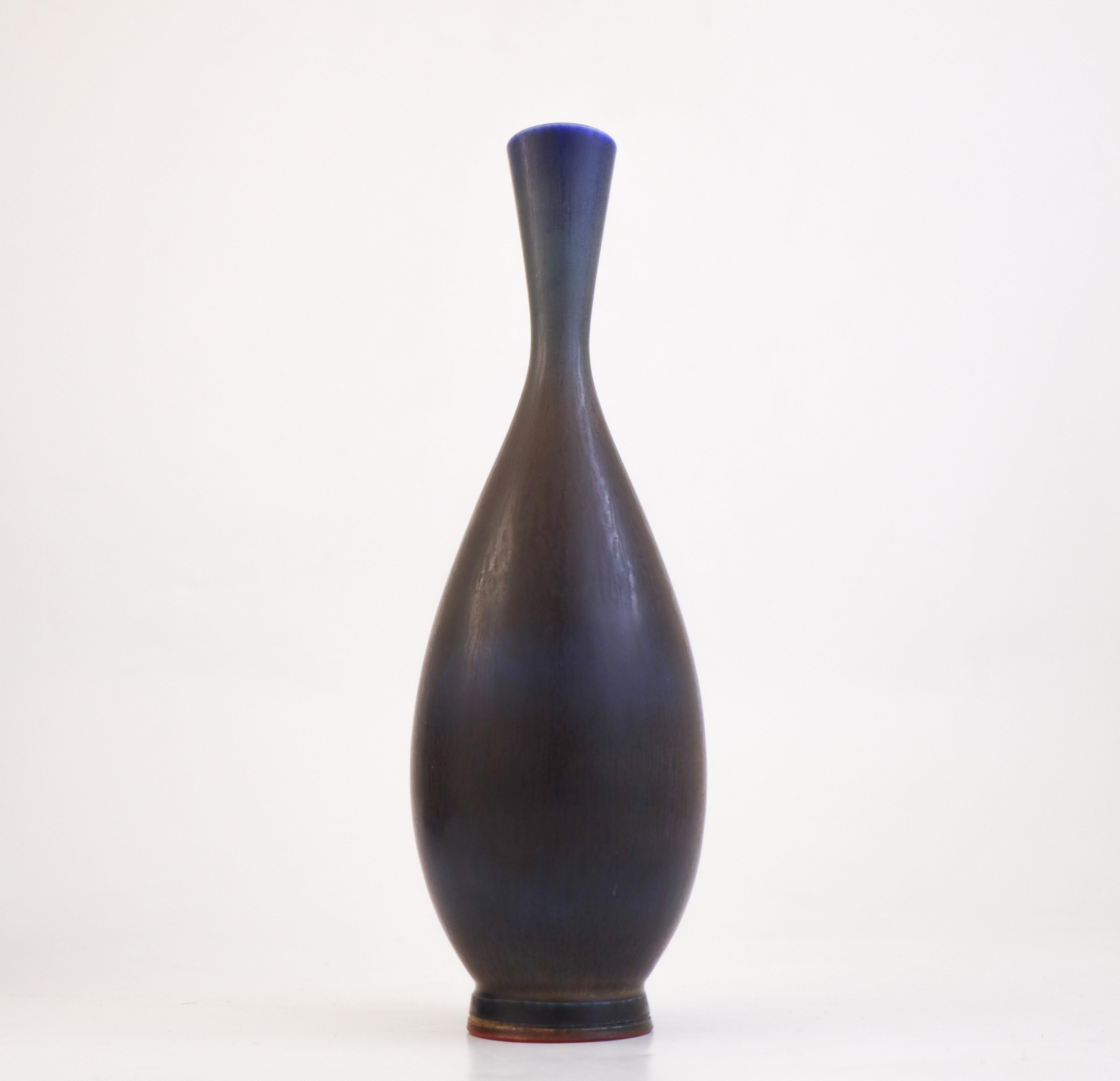 Lovely Blue Ceramic Vase, Berndt Friberg, Gustavsberg - Mid 20th Century For Sale 1