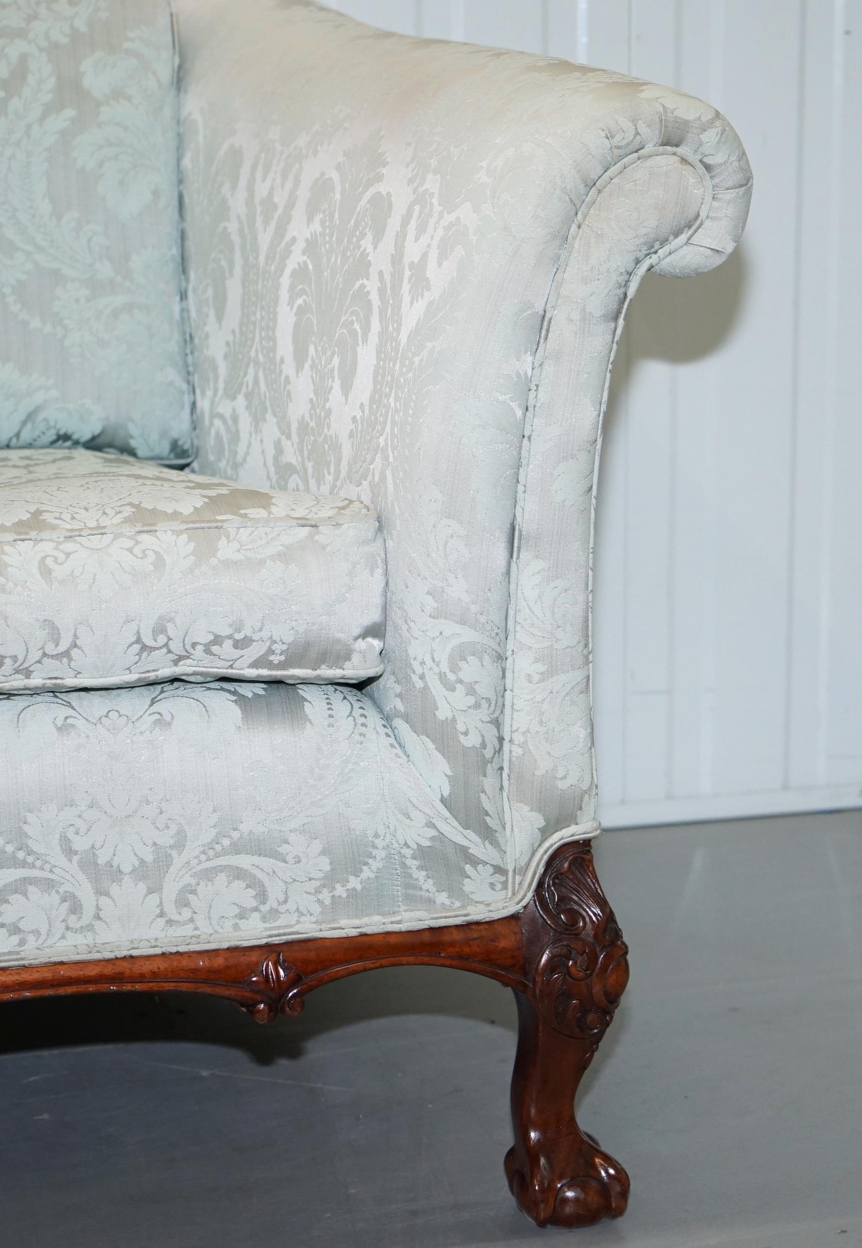 Hand-Crafted Lovely Brights of Nettlebed Three Piece Sofa & Armchair Suite Damask Upholstery