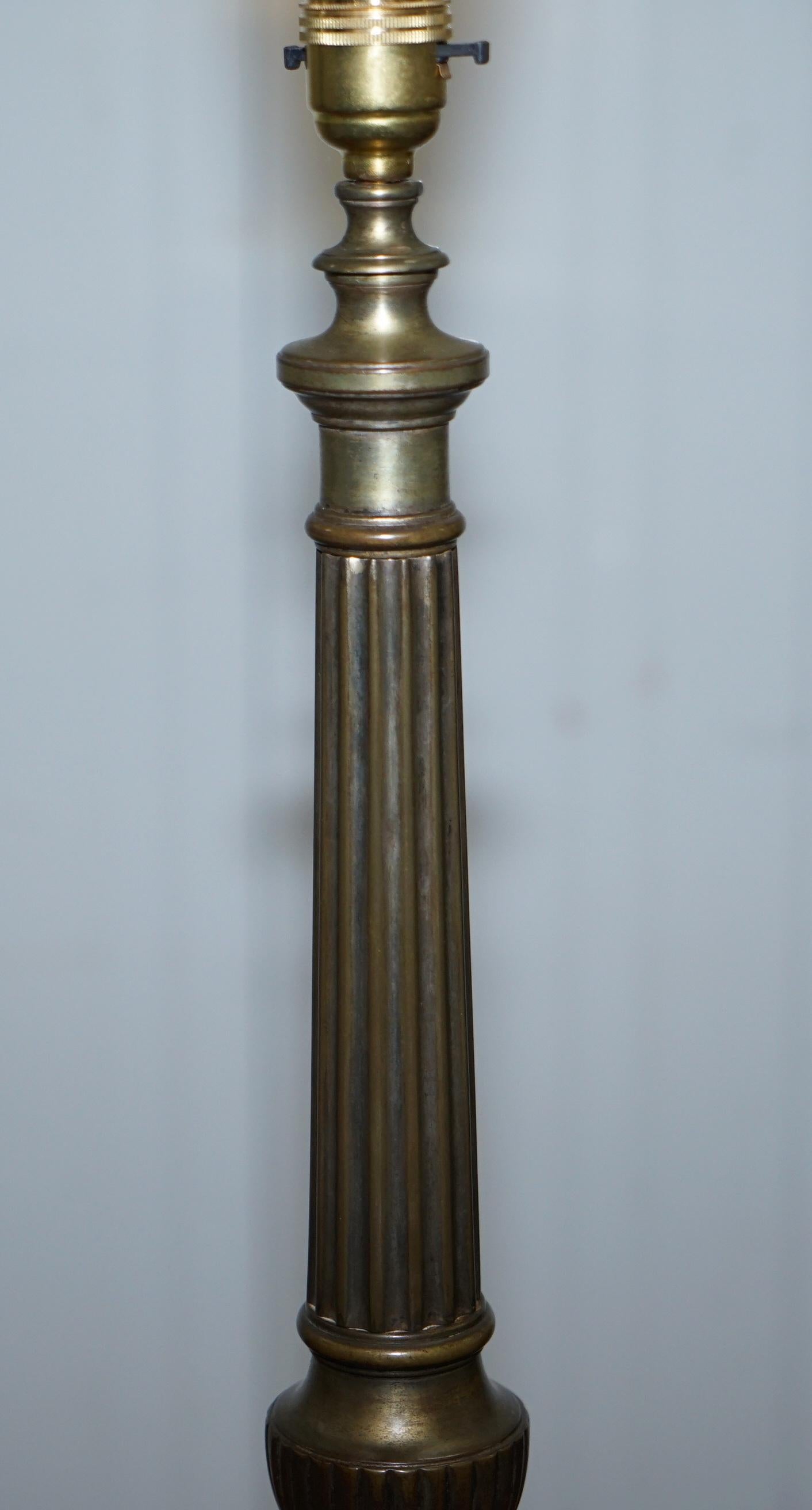 English Lovely Bronze circa 1900 Corinthian Pillar Lamp Serviced Rewired and Ready to Go