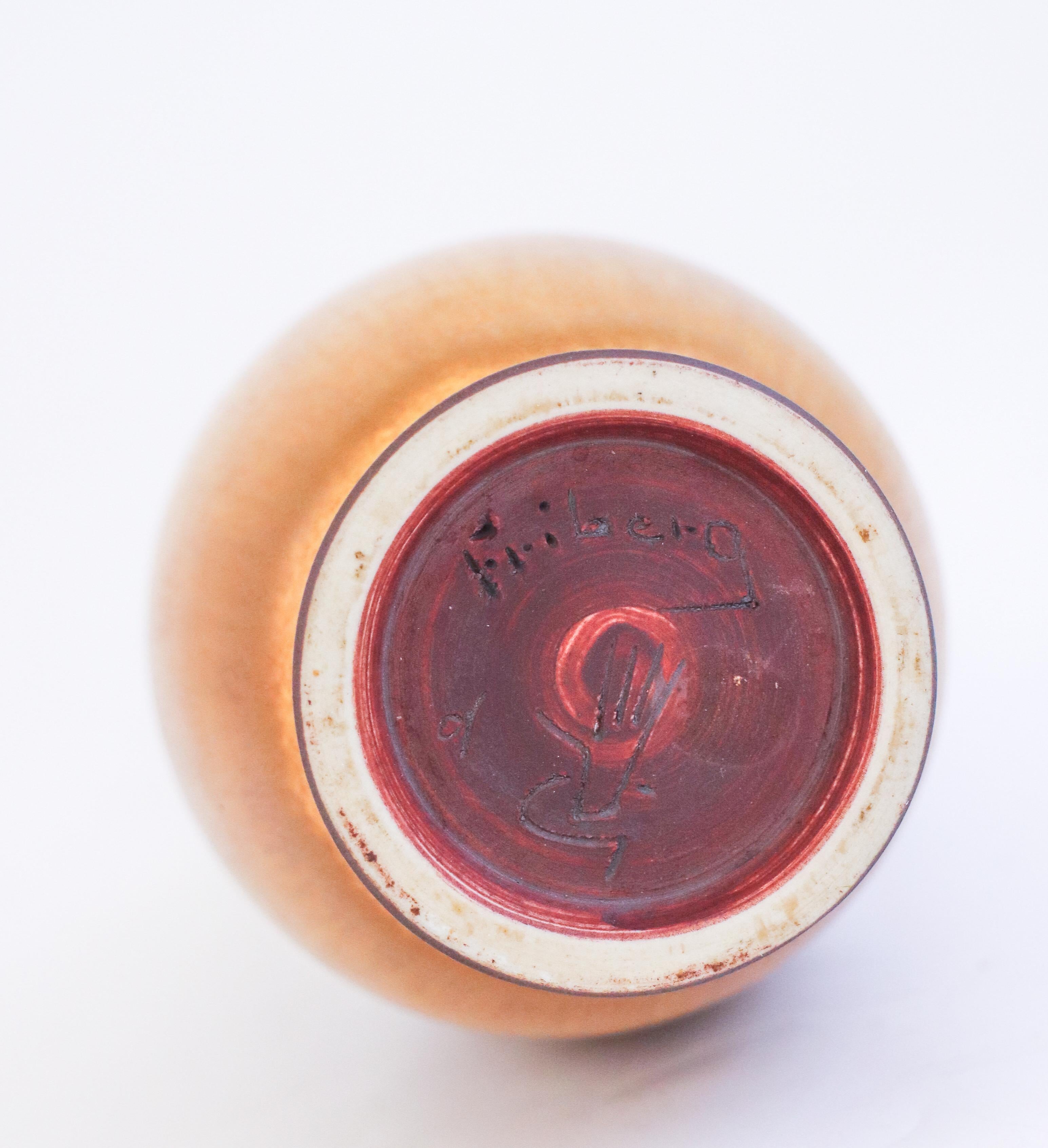Grazioso vaso in ceramica marrone, Berndt Friberg, Gustavsberg - metà del XX secolo in vendita 1