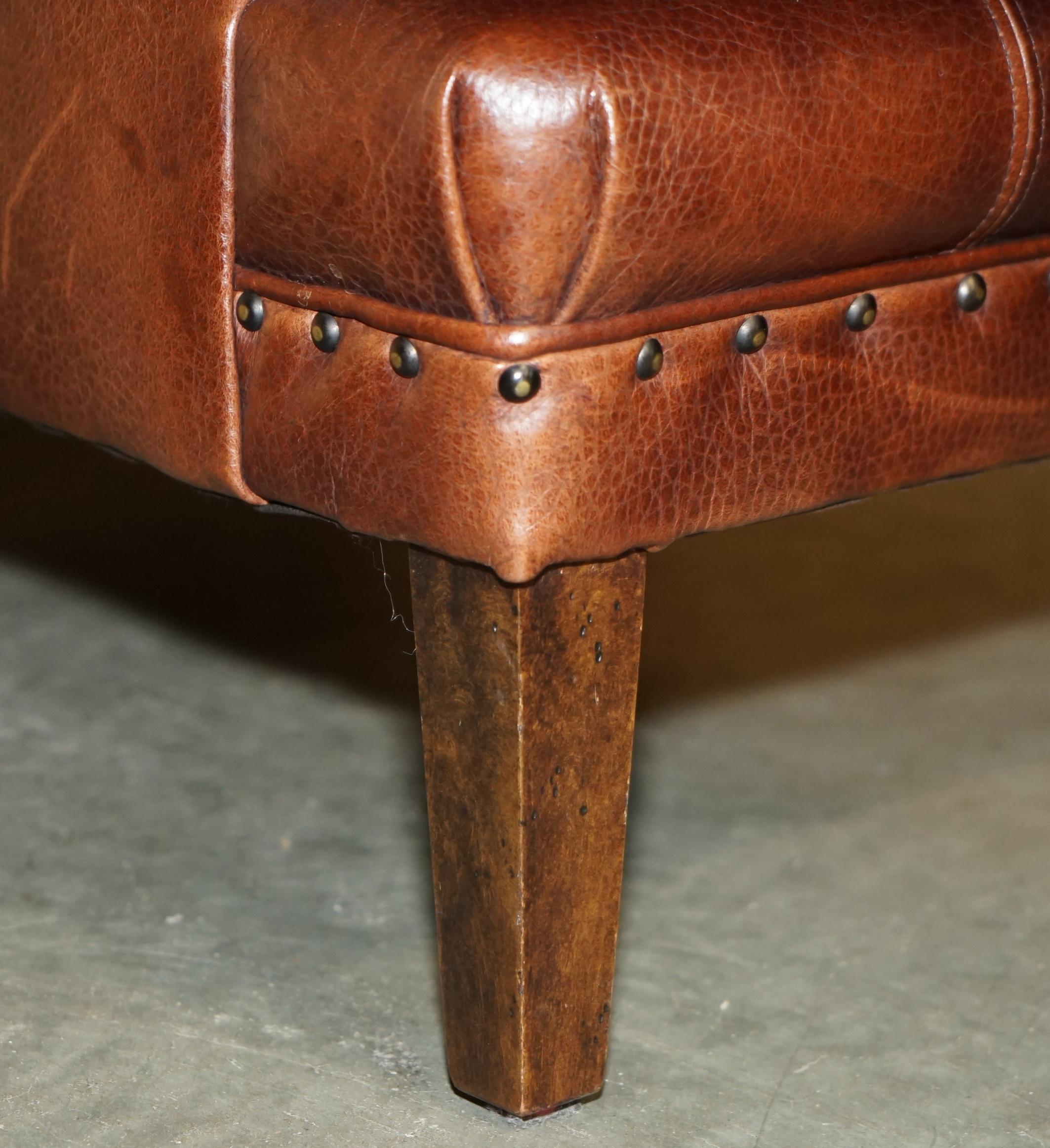 POLTRONE DI CHEsterfield IN PELLE MARRONE CON TESSUTO DI KILIM E FEDELTÀ in vendita 2