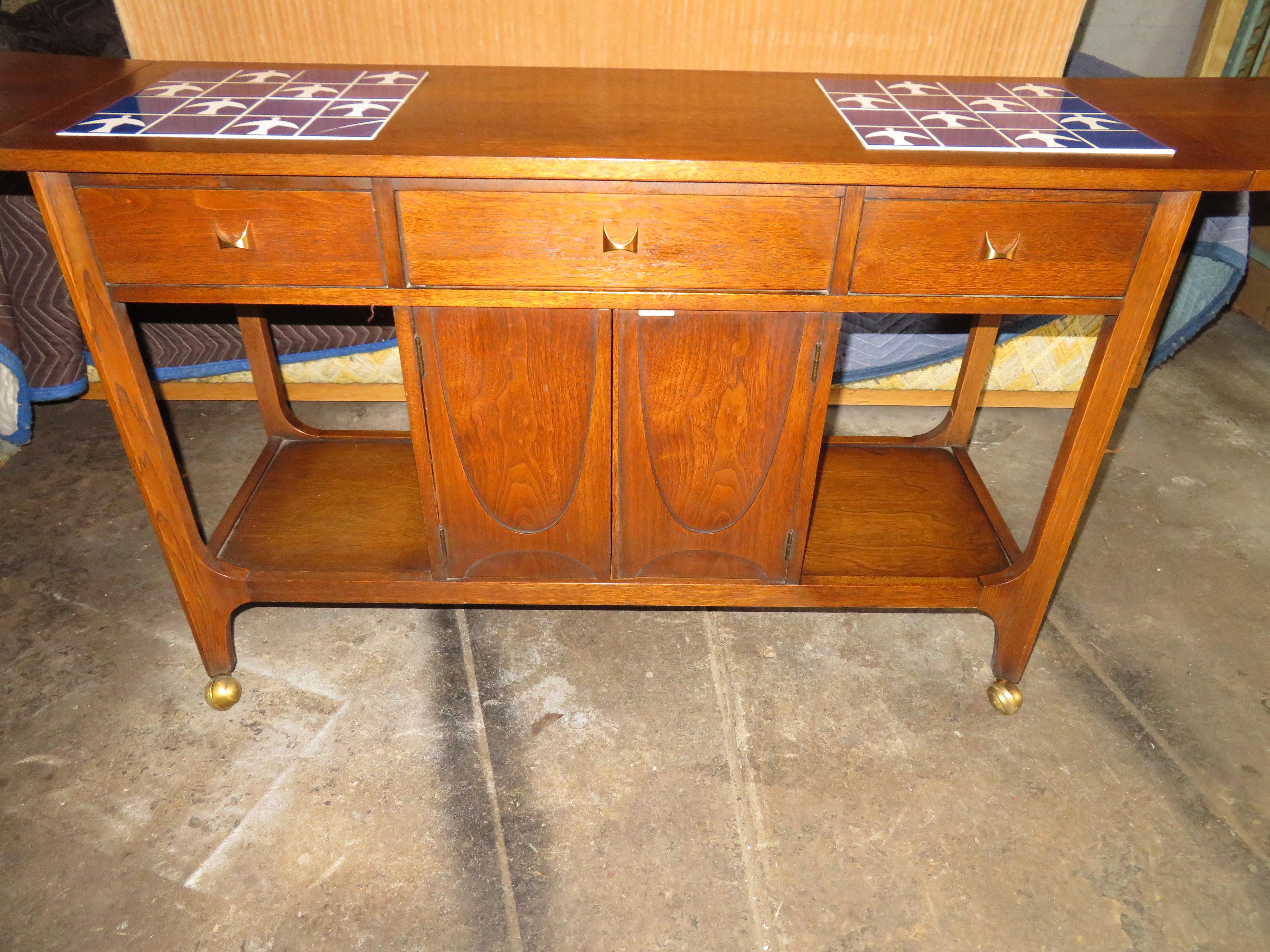 broyhill brasilia bar cart