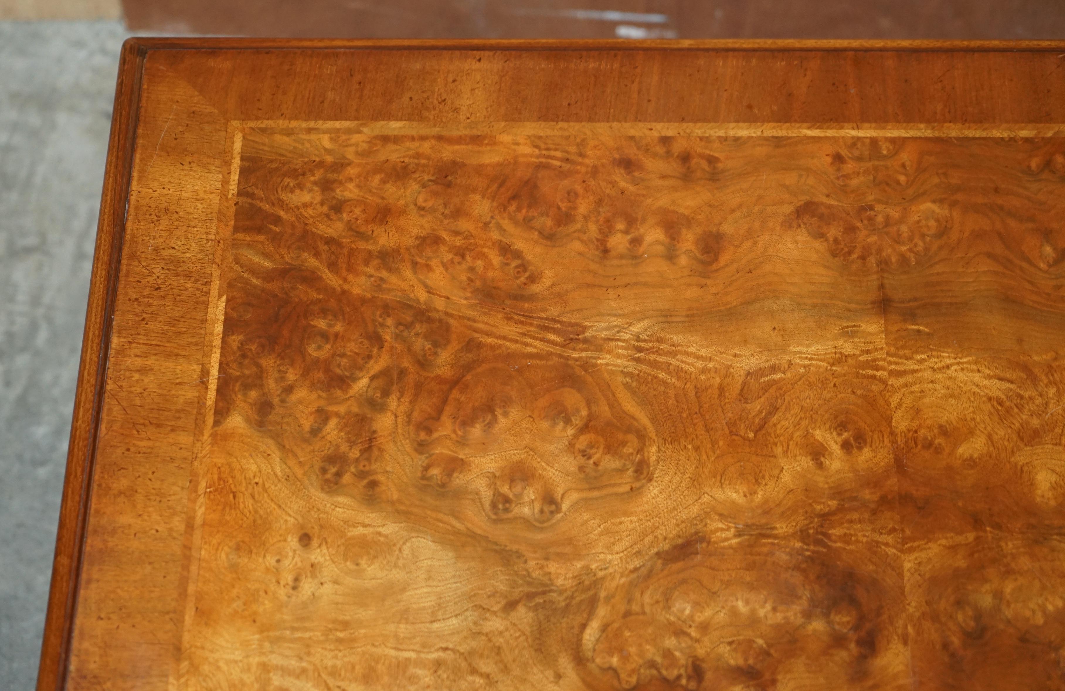 Lovely Burr Walnut Brights of Nettlebed Four Drawer Large Coffee Cocktail Table For Sale 7