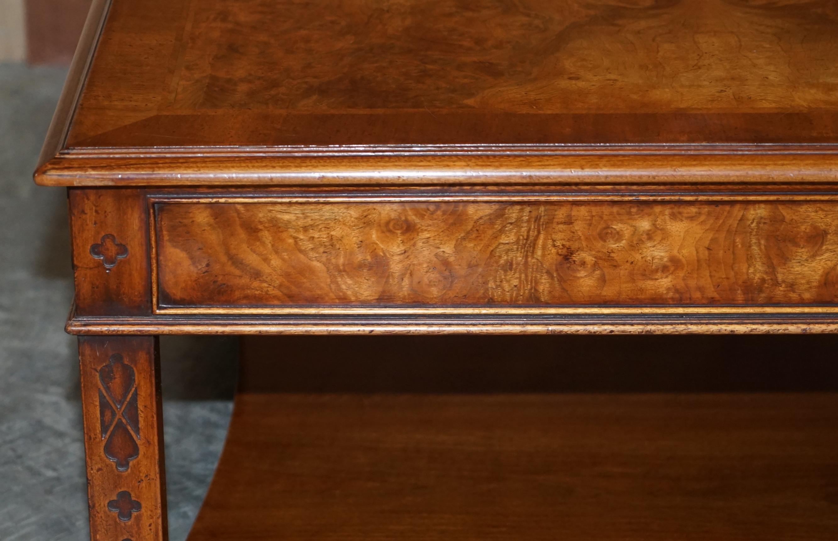 Lovely Burr Walnut Brights of Nettlebed Four Drawer Large Coffee Cocktail Table For Sale 9