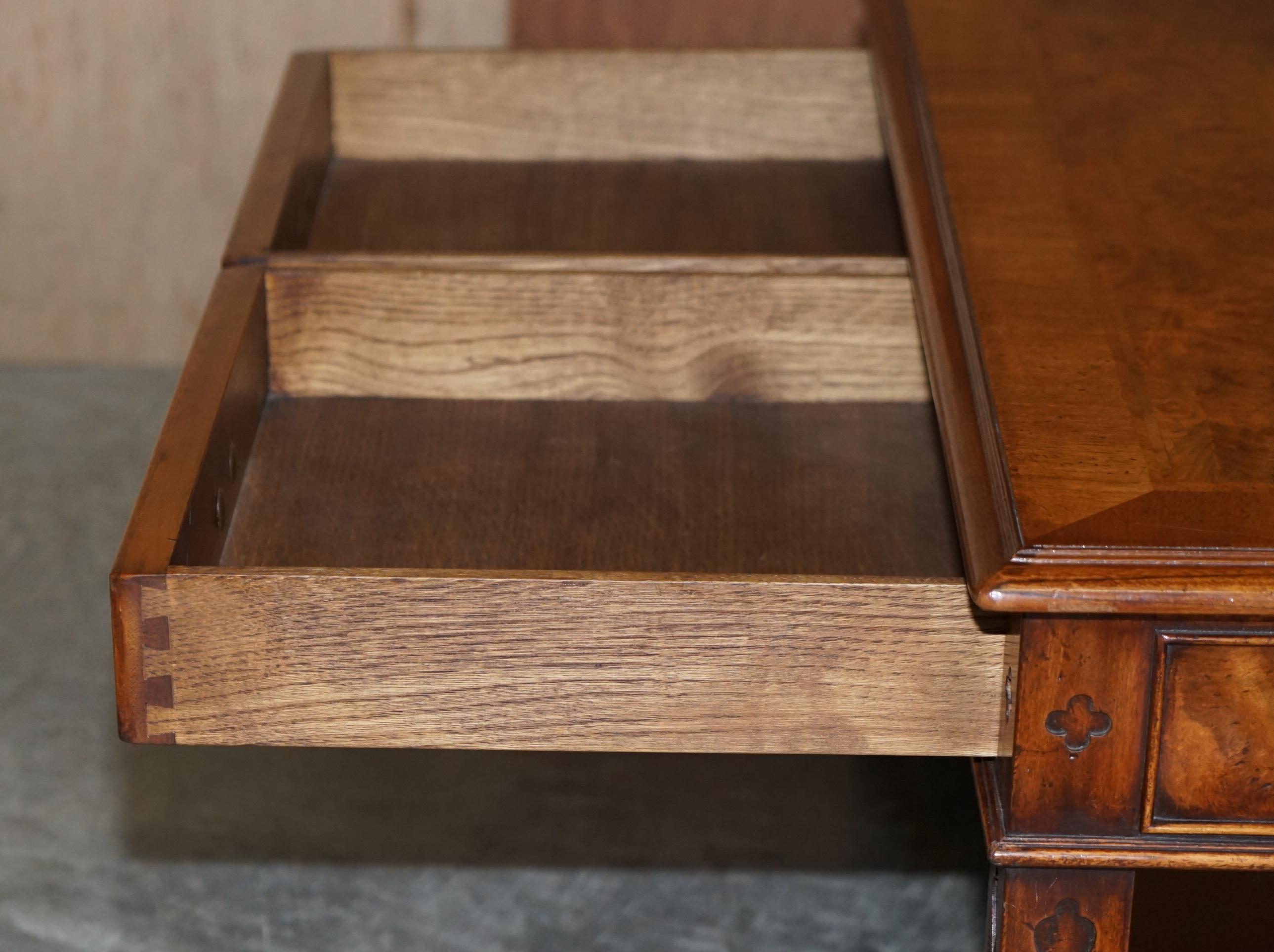 Lovely Burr Walnut Brights of Nettlebed Four Drawer Large Coffee Cocktail Table 11