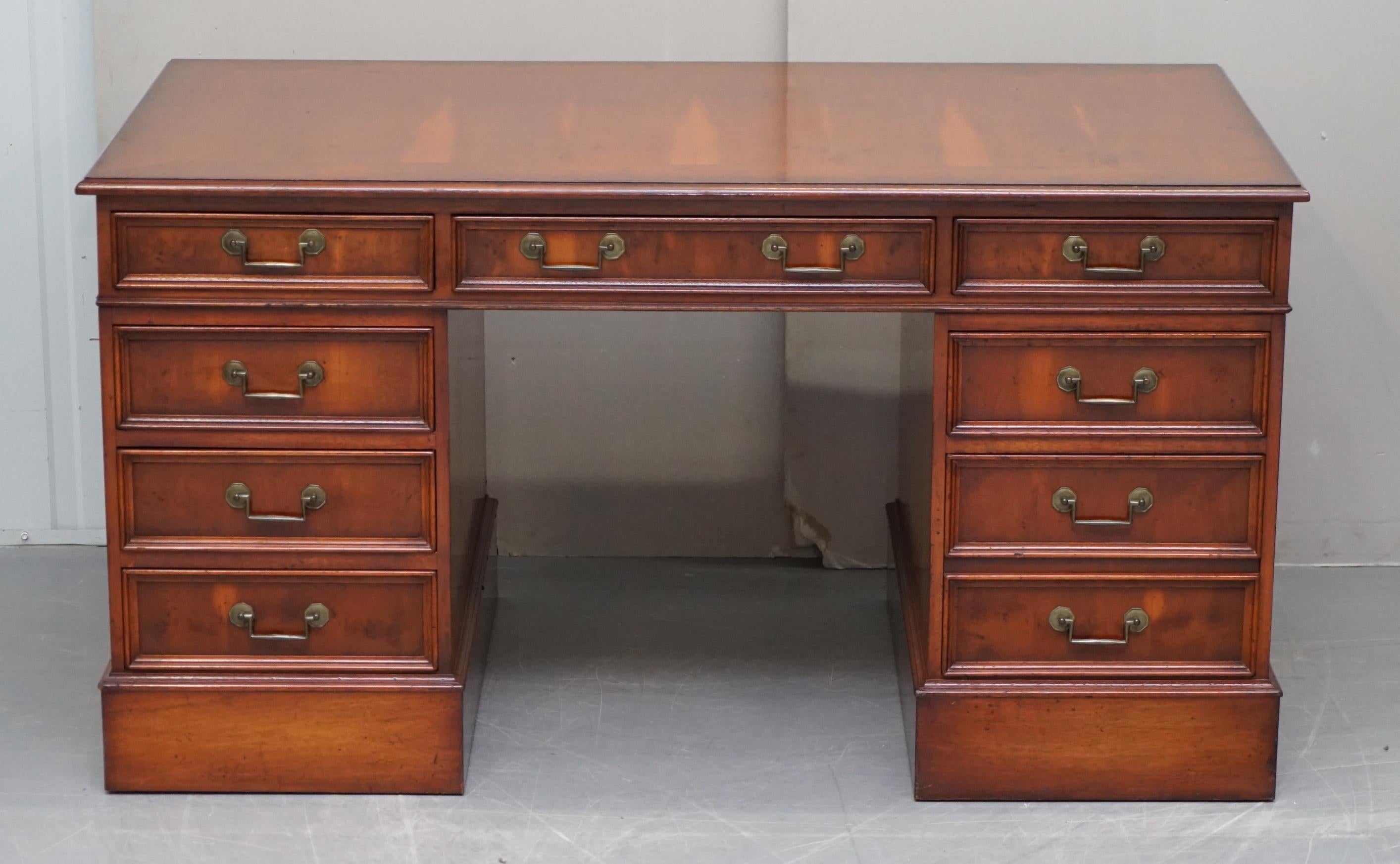 We are delighted to offer for sale this lovely vintage Burr Yew wood twin pedestal partner desk with natural wood top

A very good looking, nicely proportioned desk, I don't come across many that have the all wood top, its a nice break from the